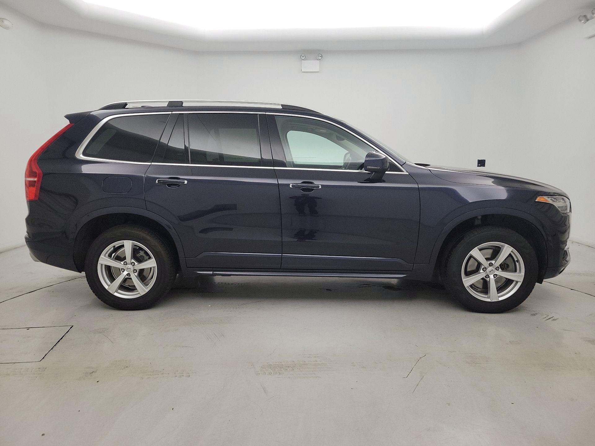 Thumbnail: 2017 Volvo XC90 - 4