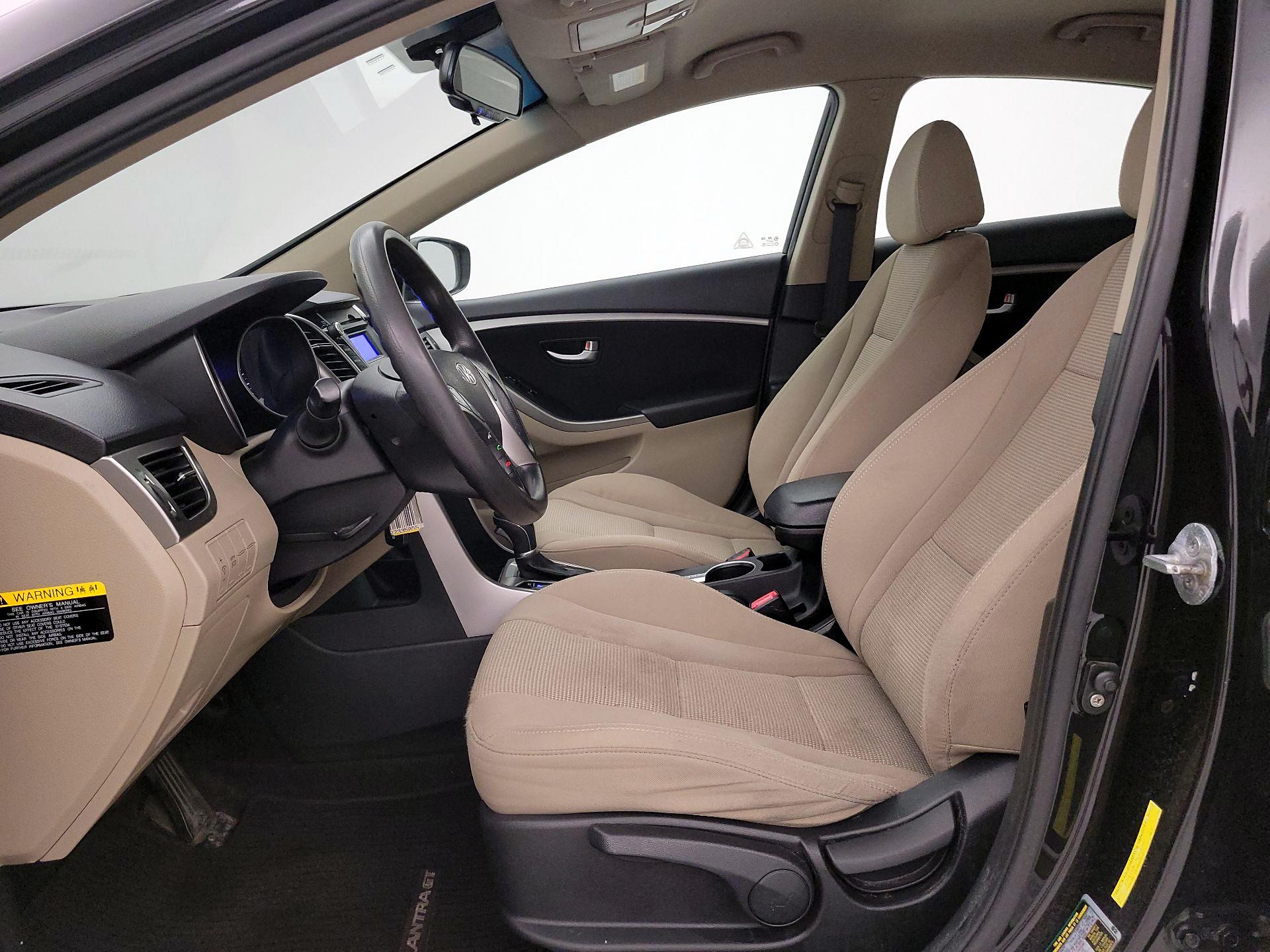 Thumbnail: 2013 Hyundai Elantra - 11