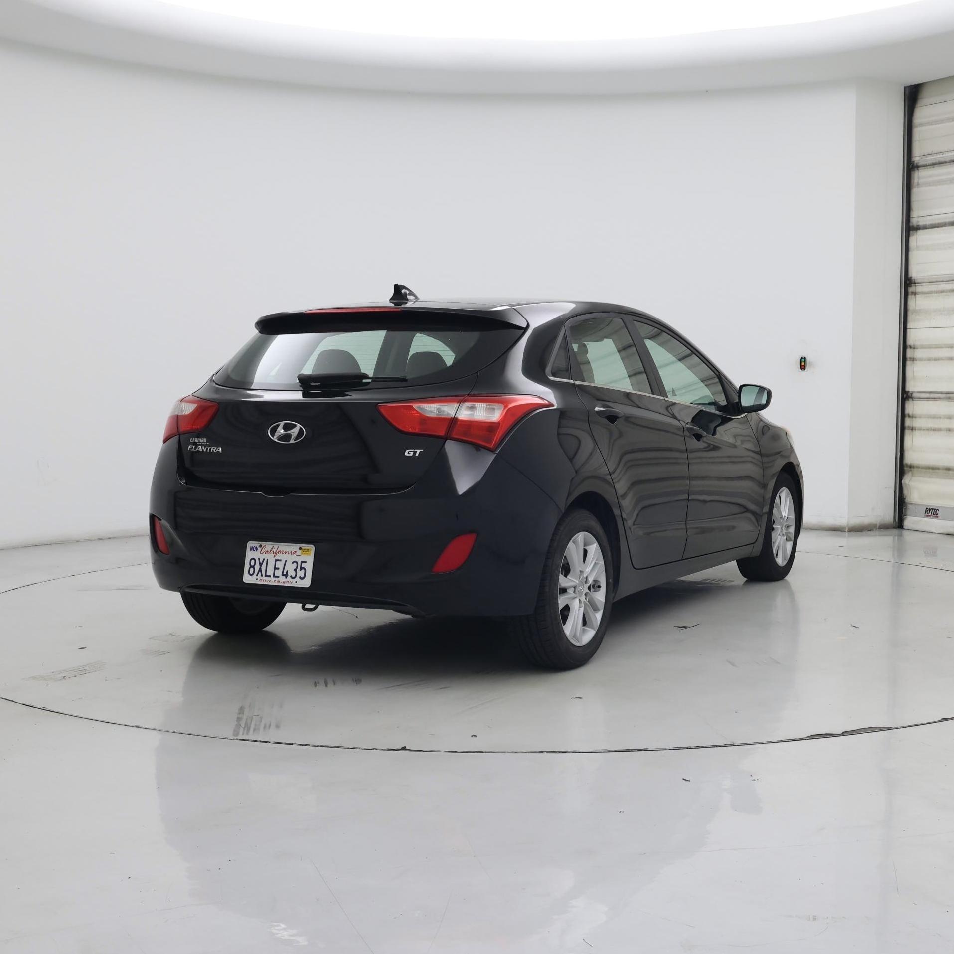 Thumbnail: 2013 Hyundai Elantra - 8
