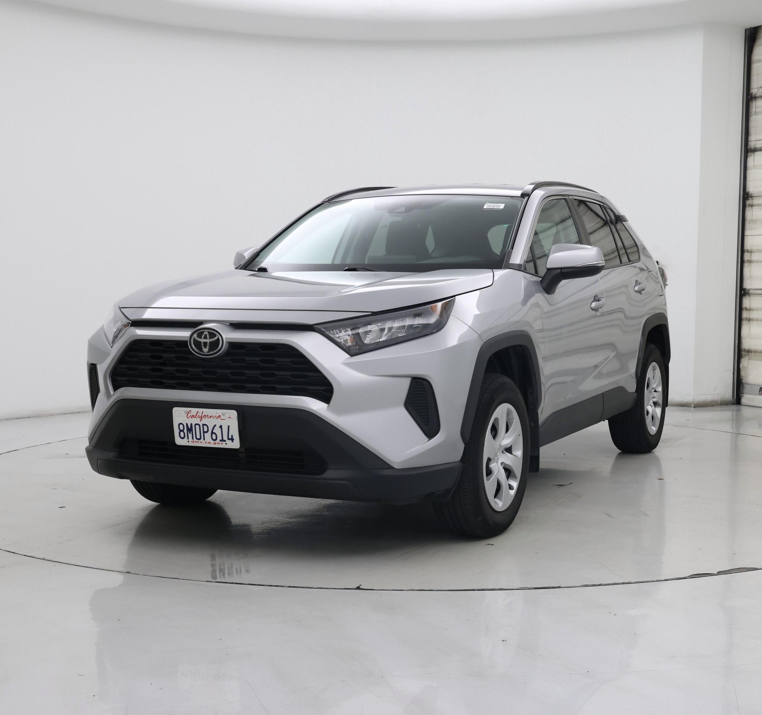 Thumbnail: 2019 Toyota RAV4 - 4