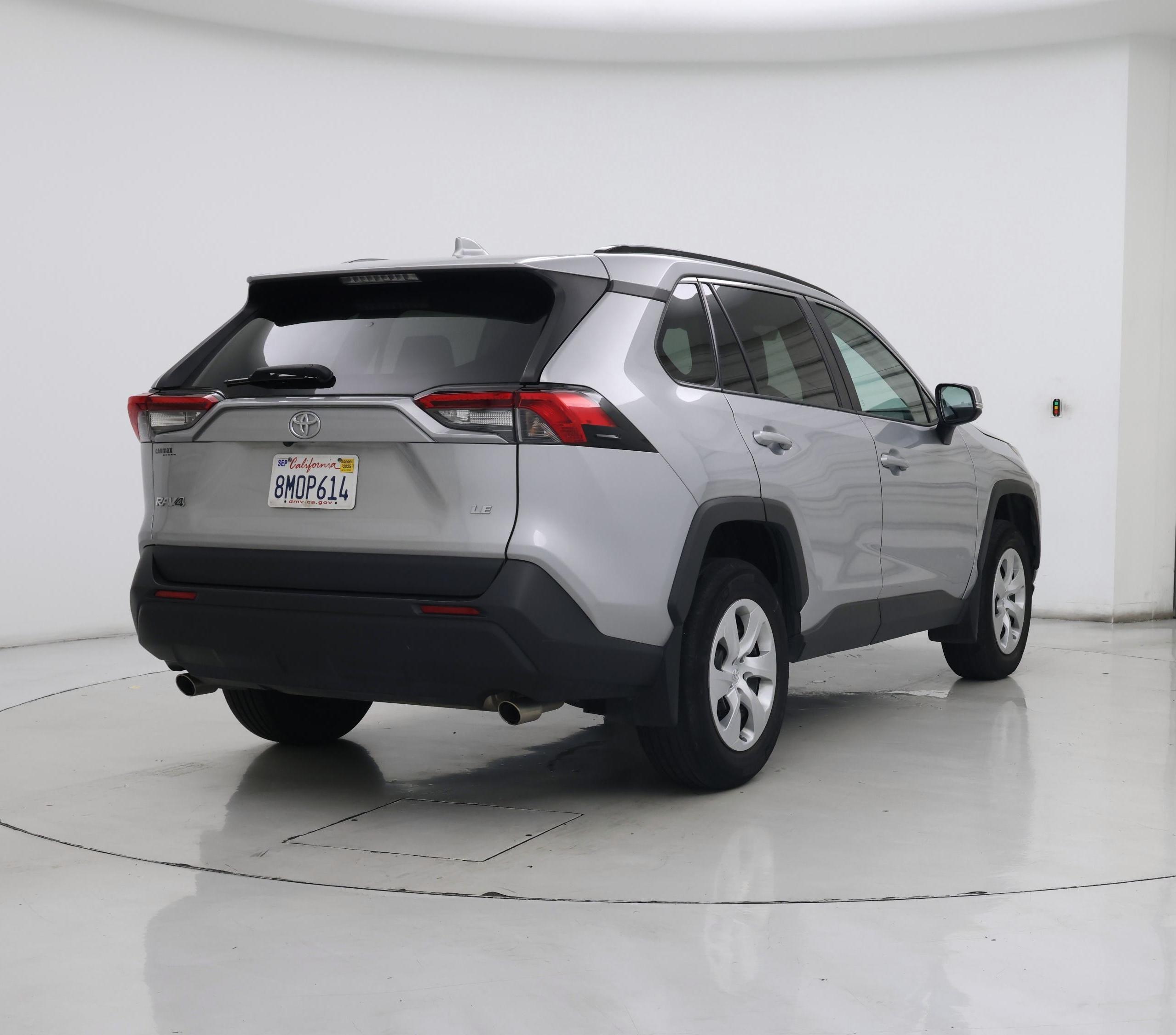Thumbnail: 2019 Toyota RAV4 - 8