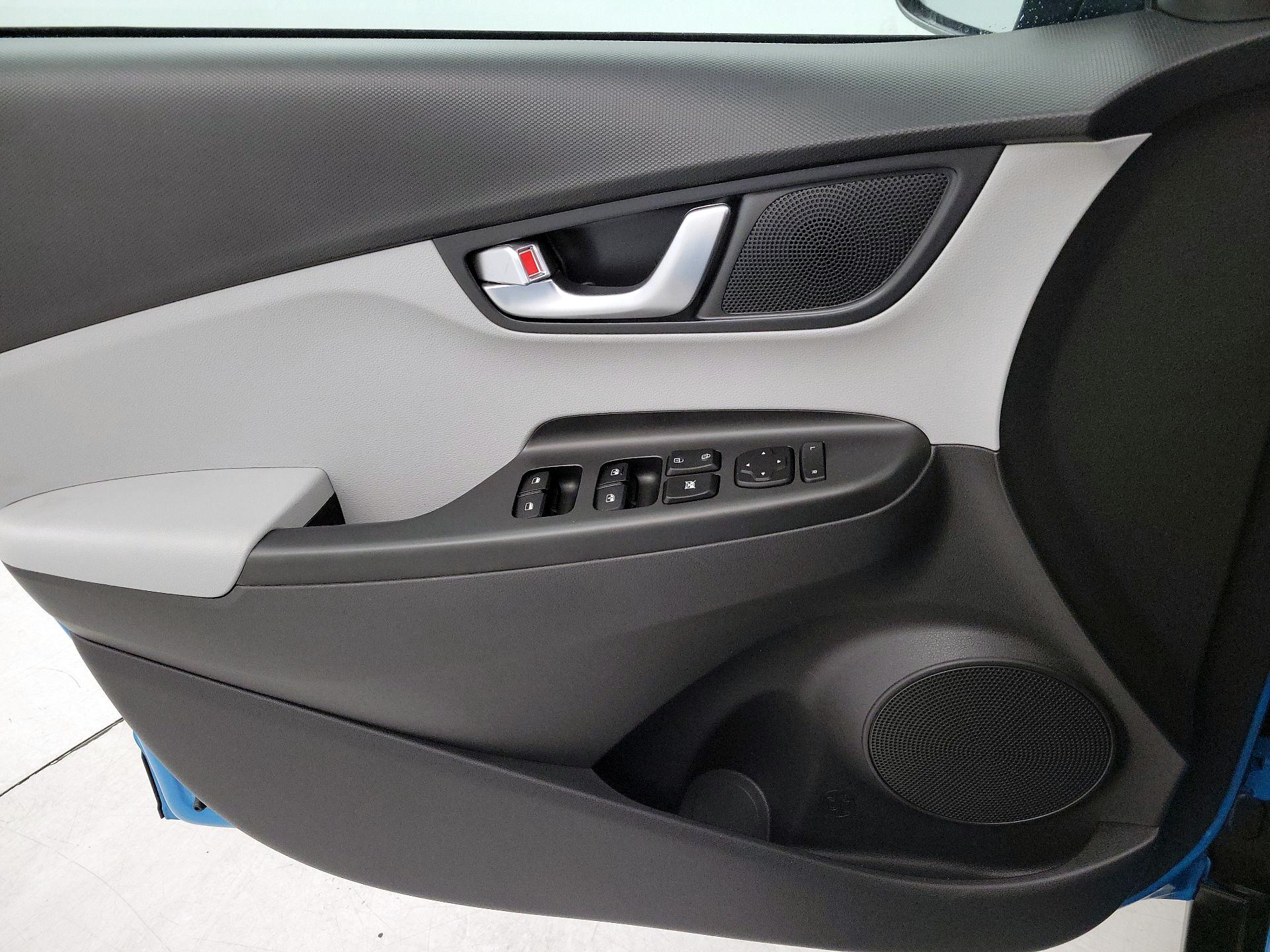 Thumbnail: 2022 Hyundai Kona - 12