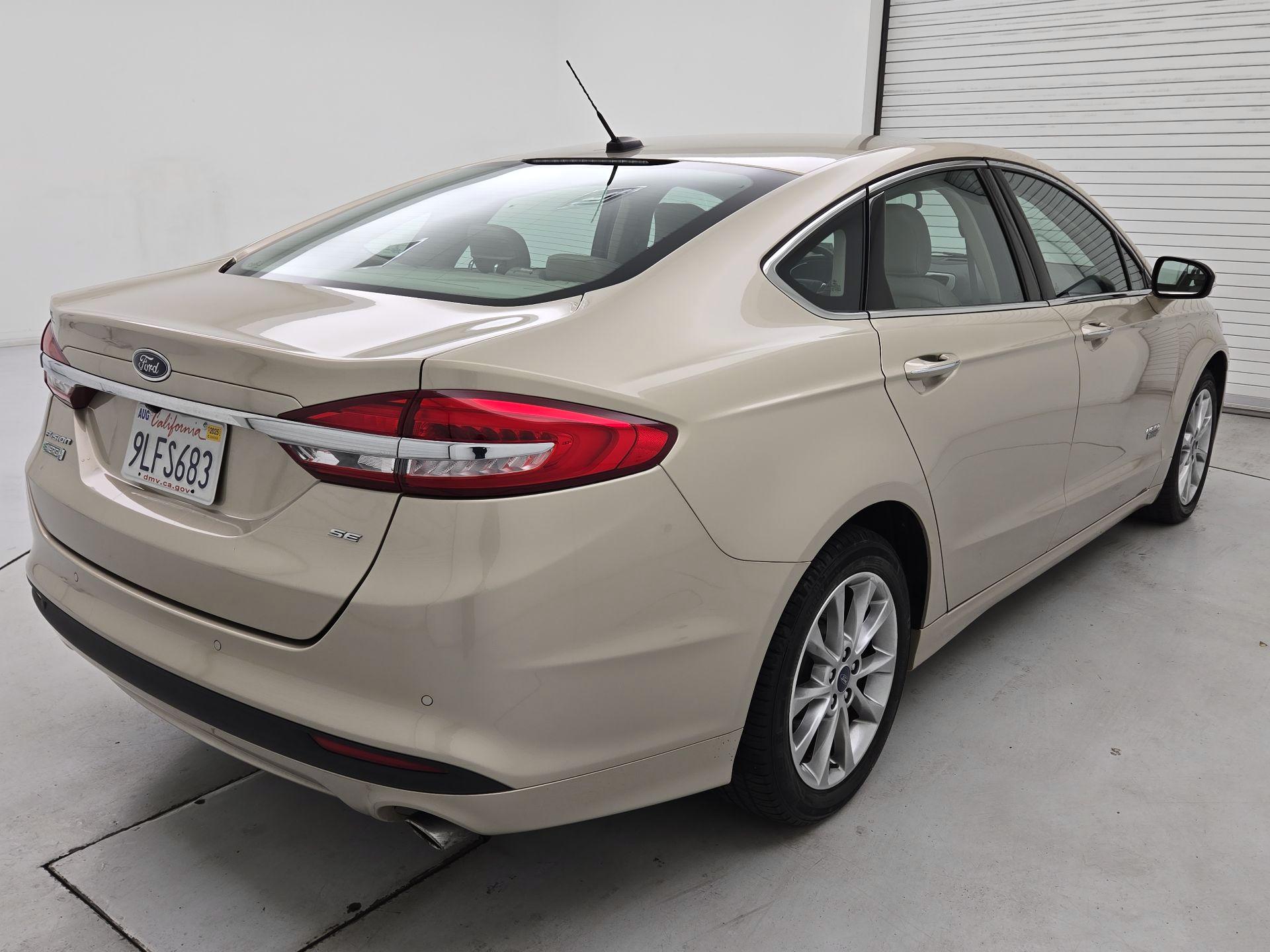 Thumbnail: 2017 Ford Fusion - 5
