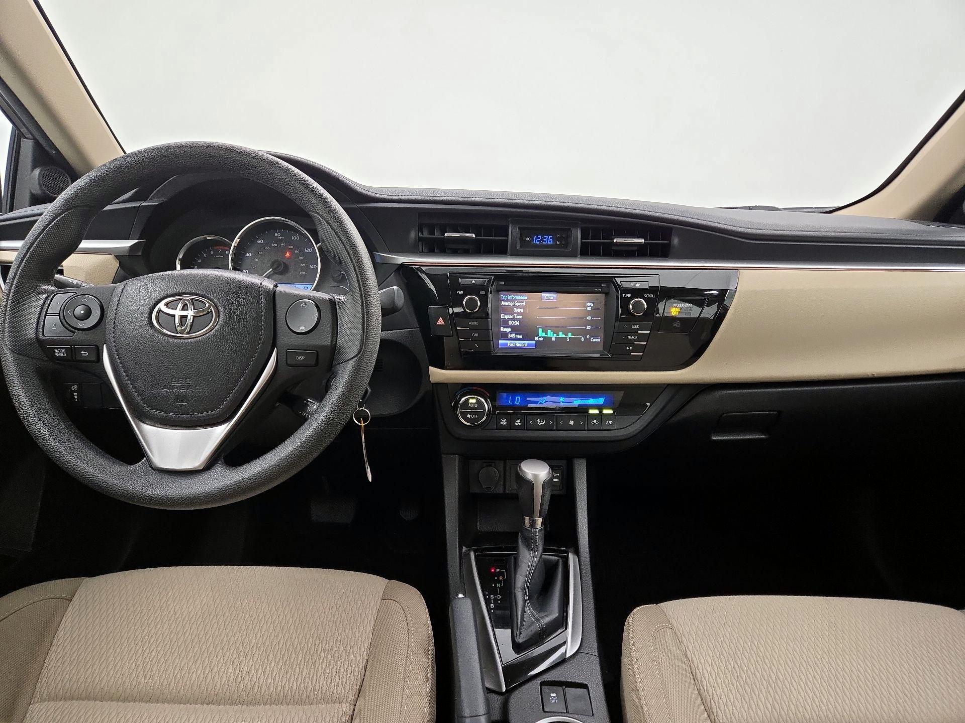 Thumbnail: 2014 Toyota Corolla - 9