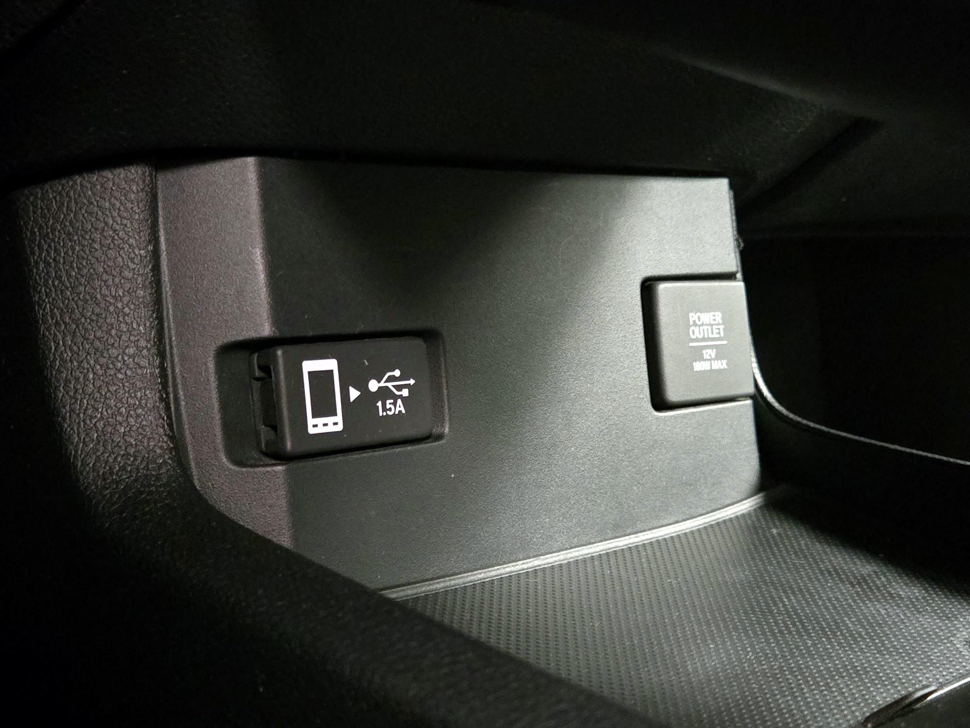 Thumbnail: 2016 Honda Civic - 18