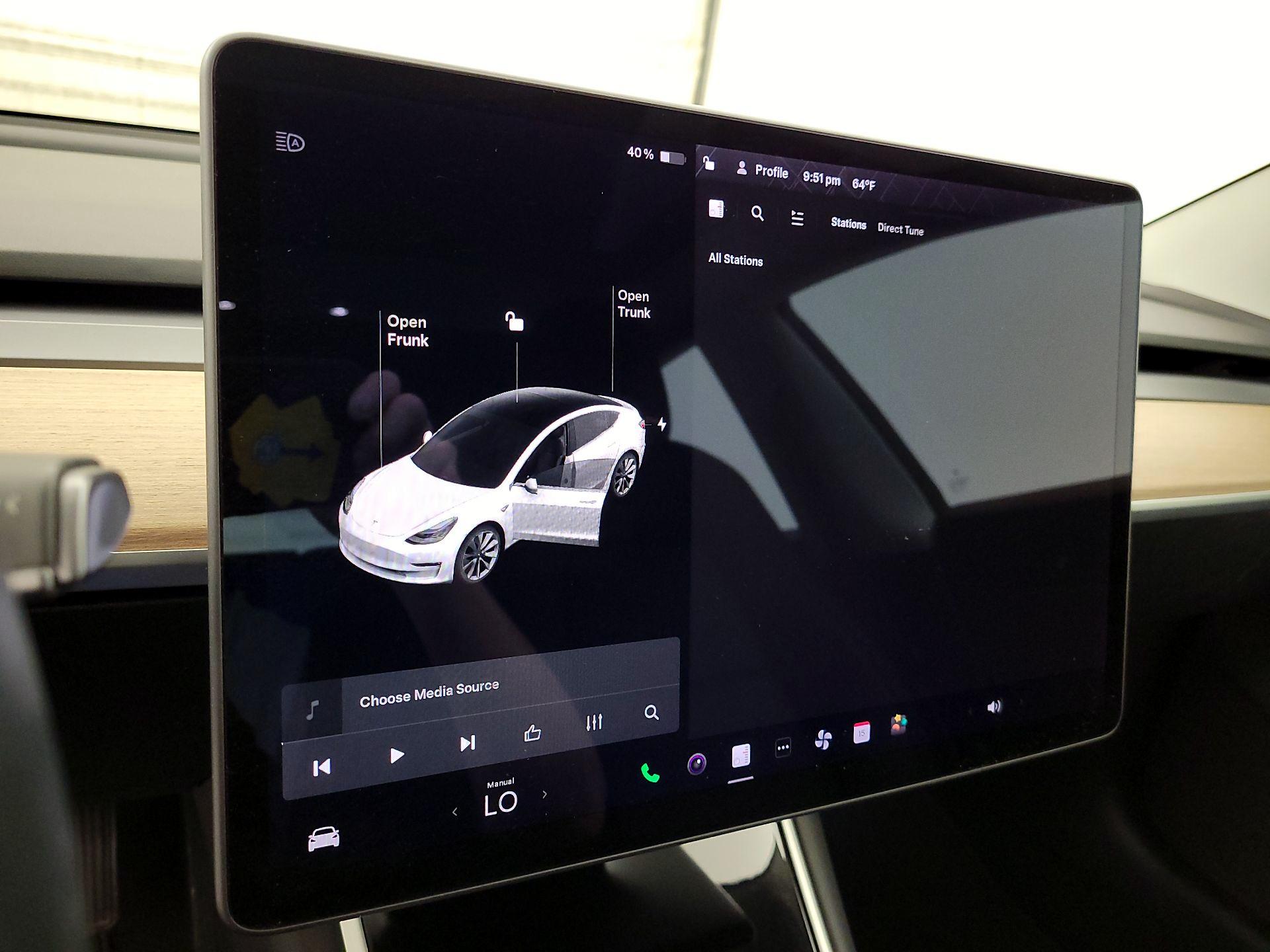 Thumbnail: 2018 Tesla Model 3 - 14