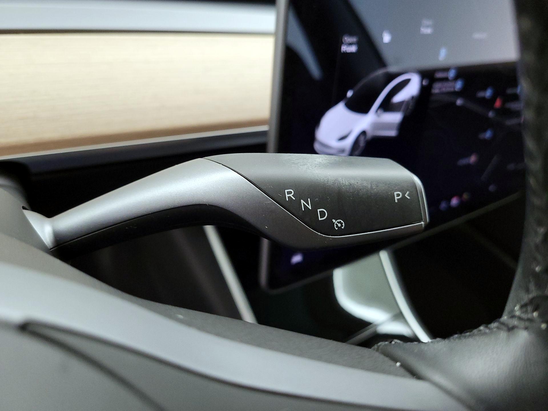Thumbnail: 2018 Tesla Model 3 - 16
