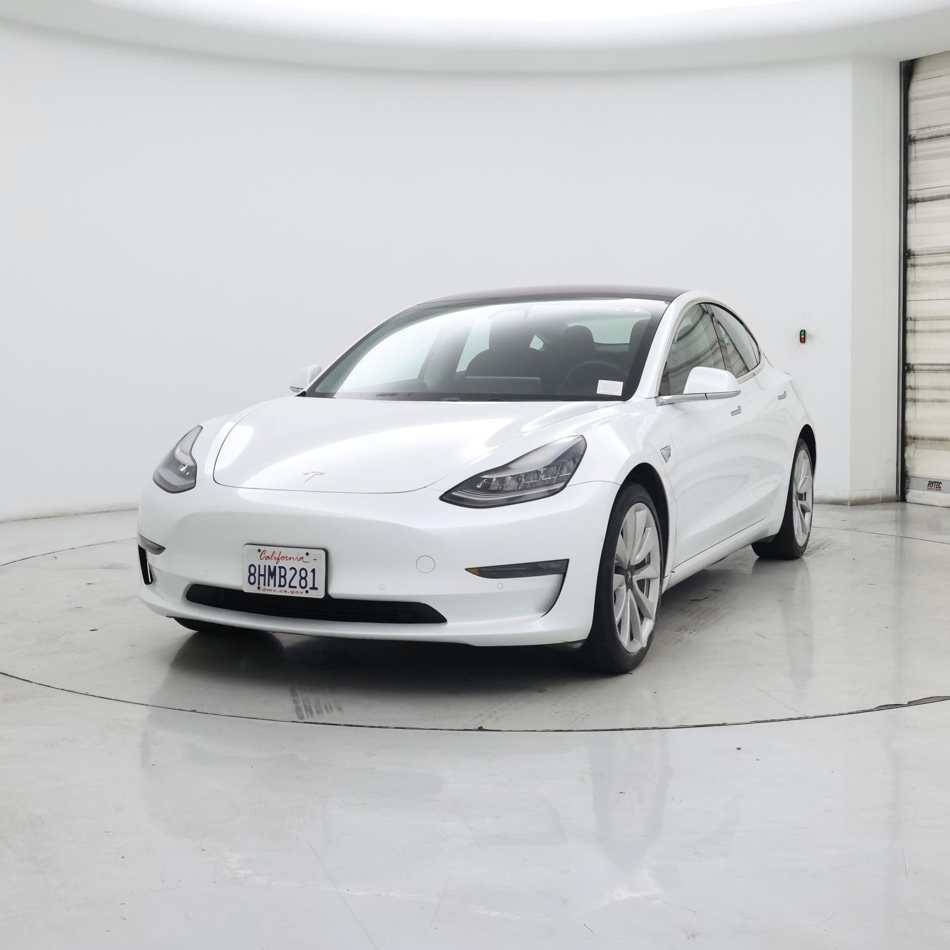 Thumbnail: 2018 Tesla Model 3 - 4
