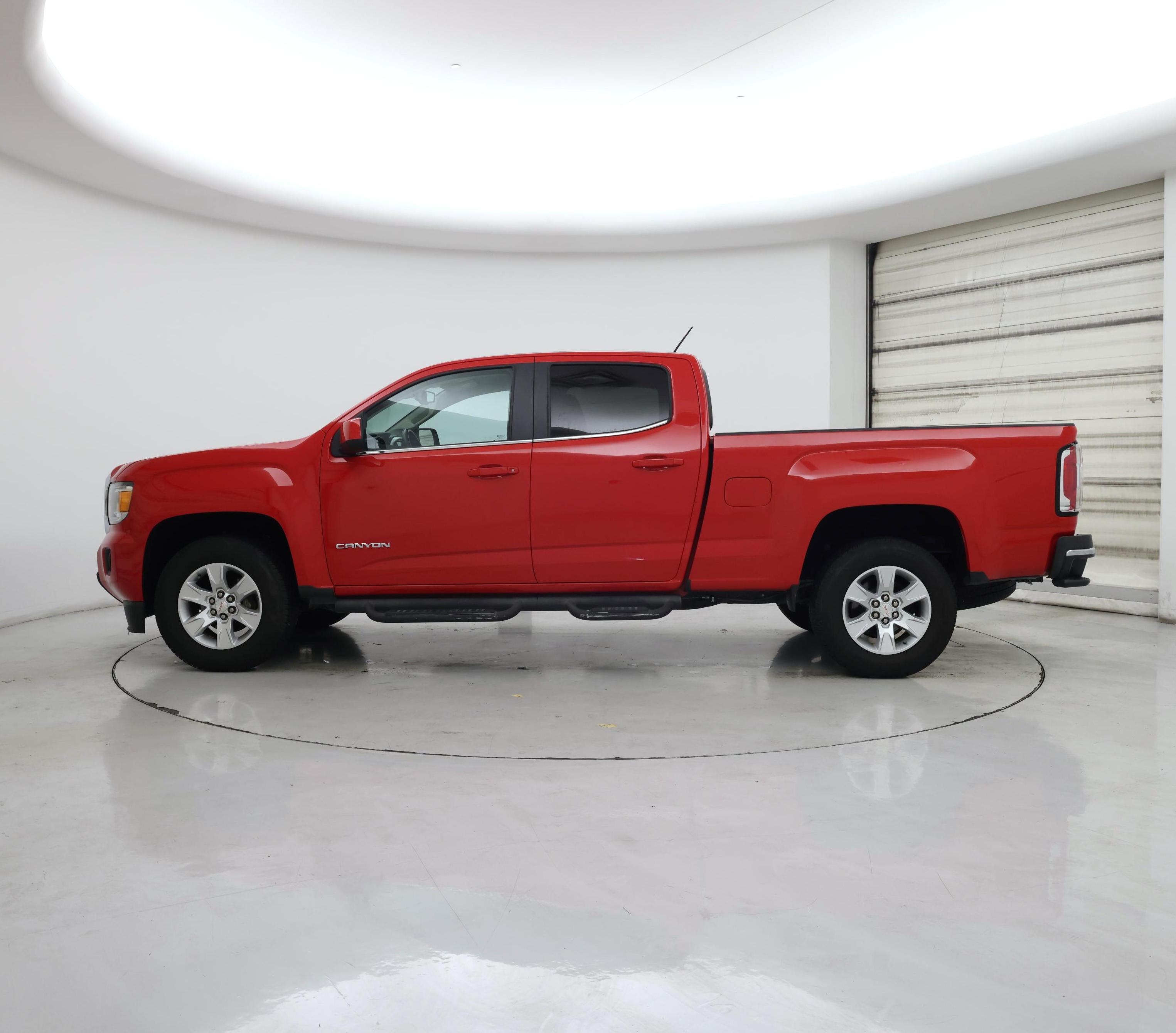 Thumbnail: 2017 GMC Canyon - 3