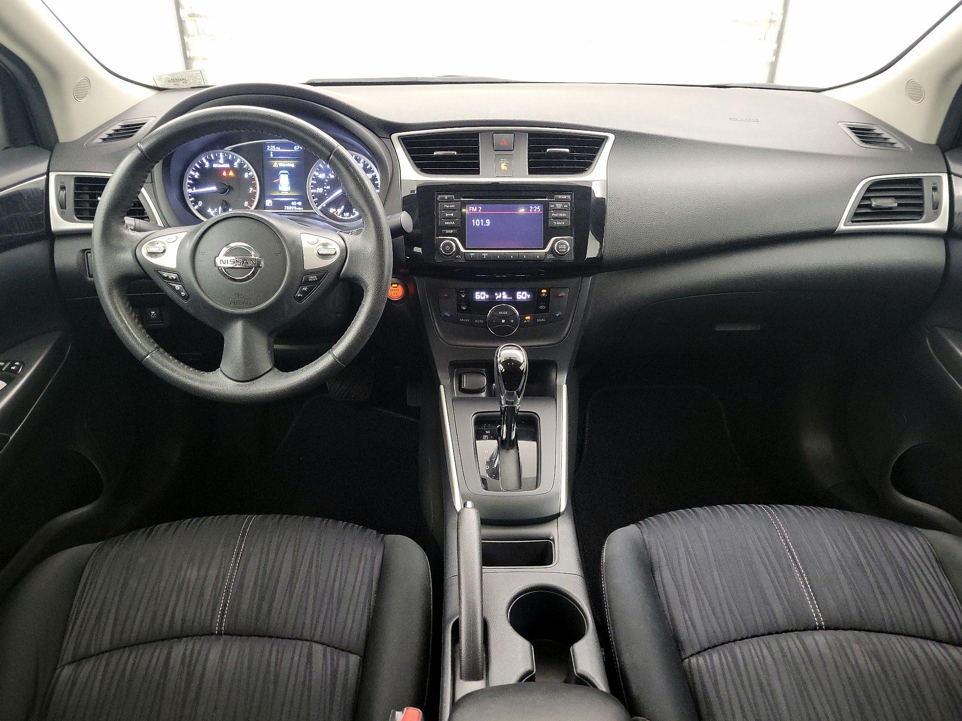 Thumbnail: 2018 Nissan Sentra - 8