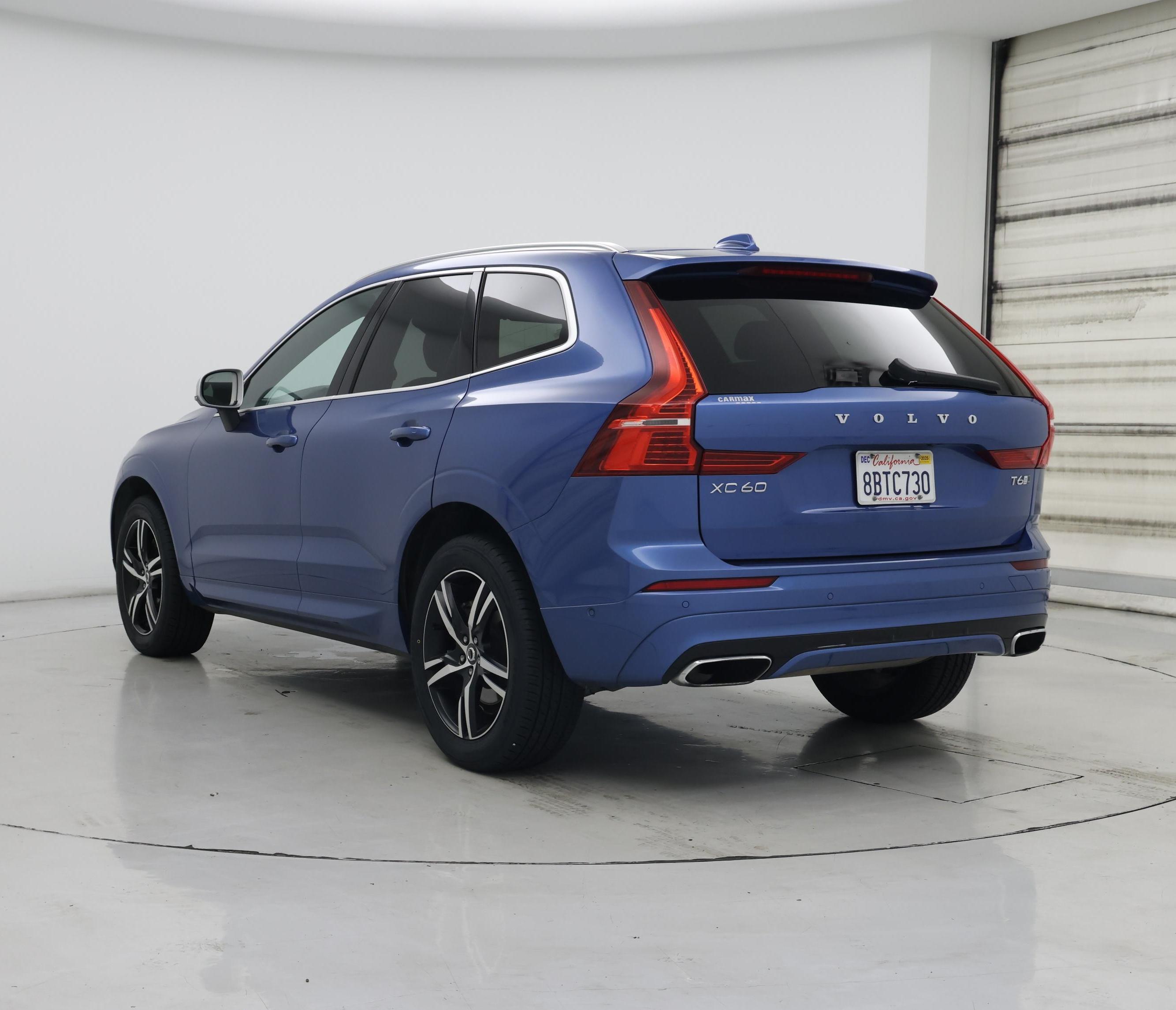Thumbnail: 2018 Volvo XC60 - 2