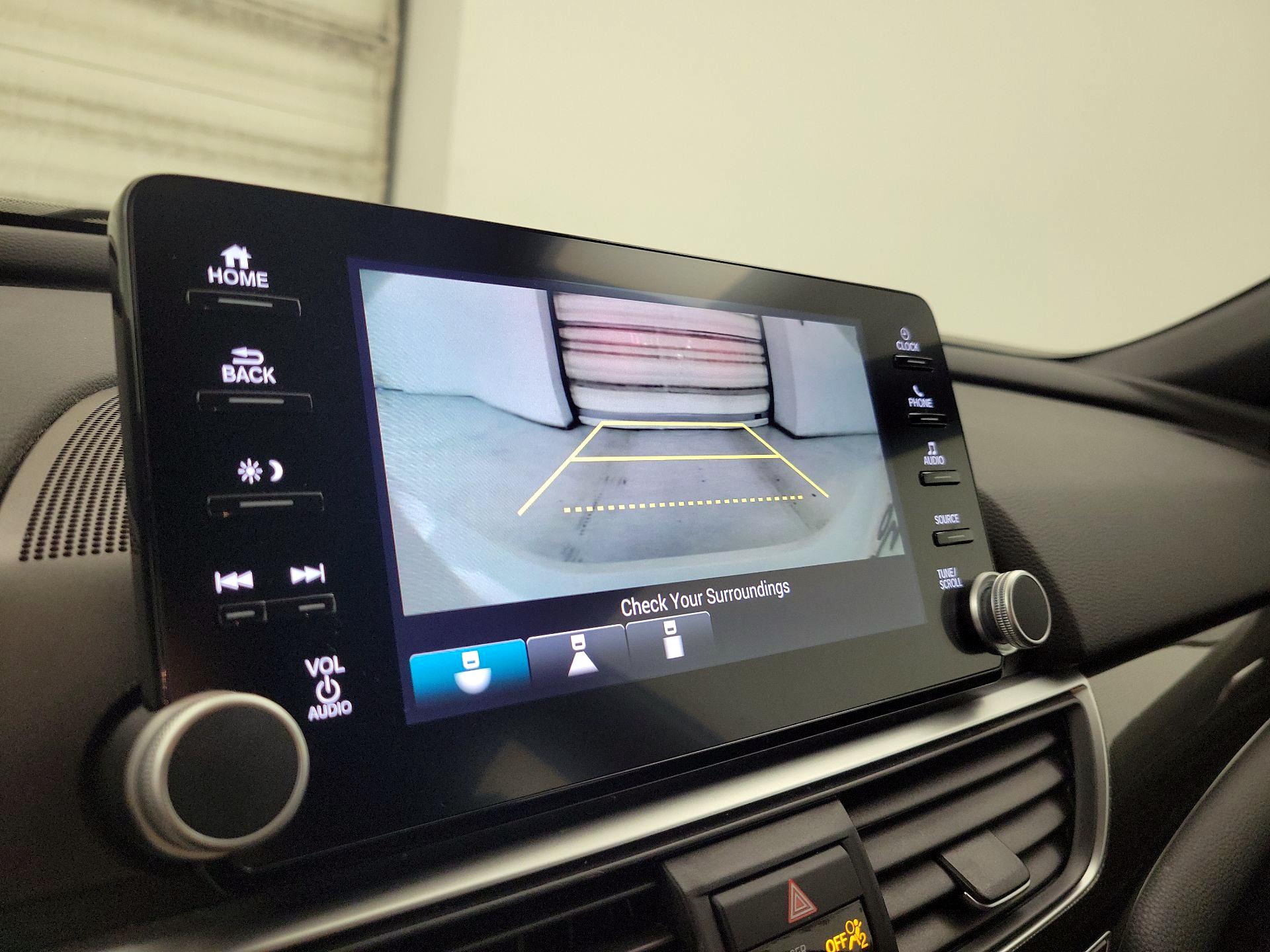 Thumbnail: 2018 Honda Accord - 12