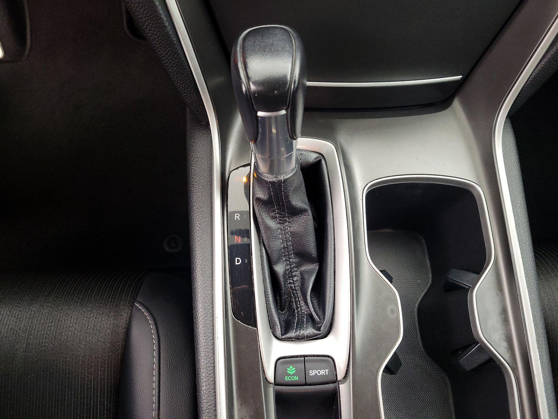 Thumbnail: 2018 Honda Accord - 15