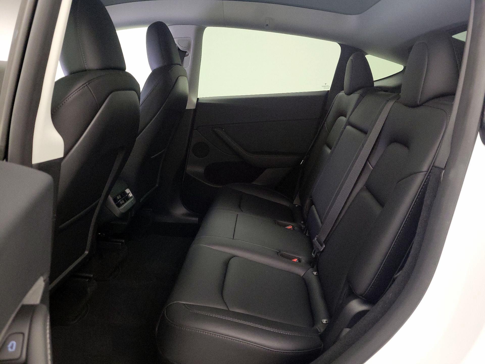 Thumbnail: 2023 Tesla Model Y - 17