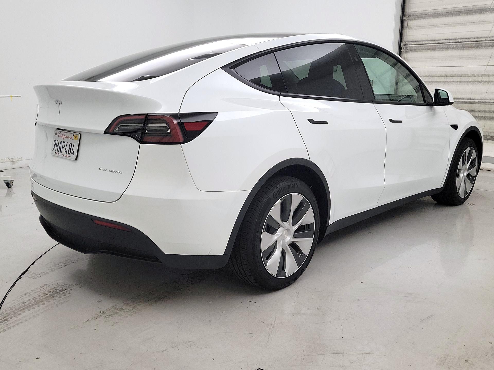 Thumbnail: 2023 Tesla Model Y - 5