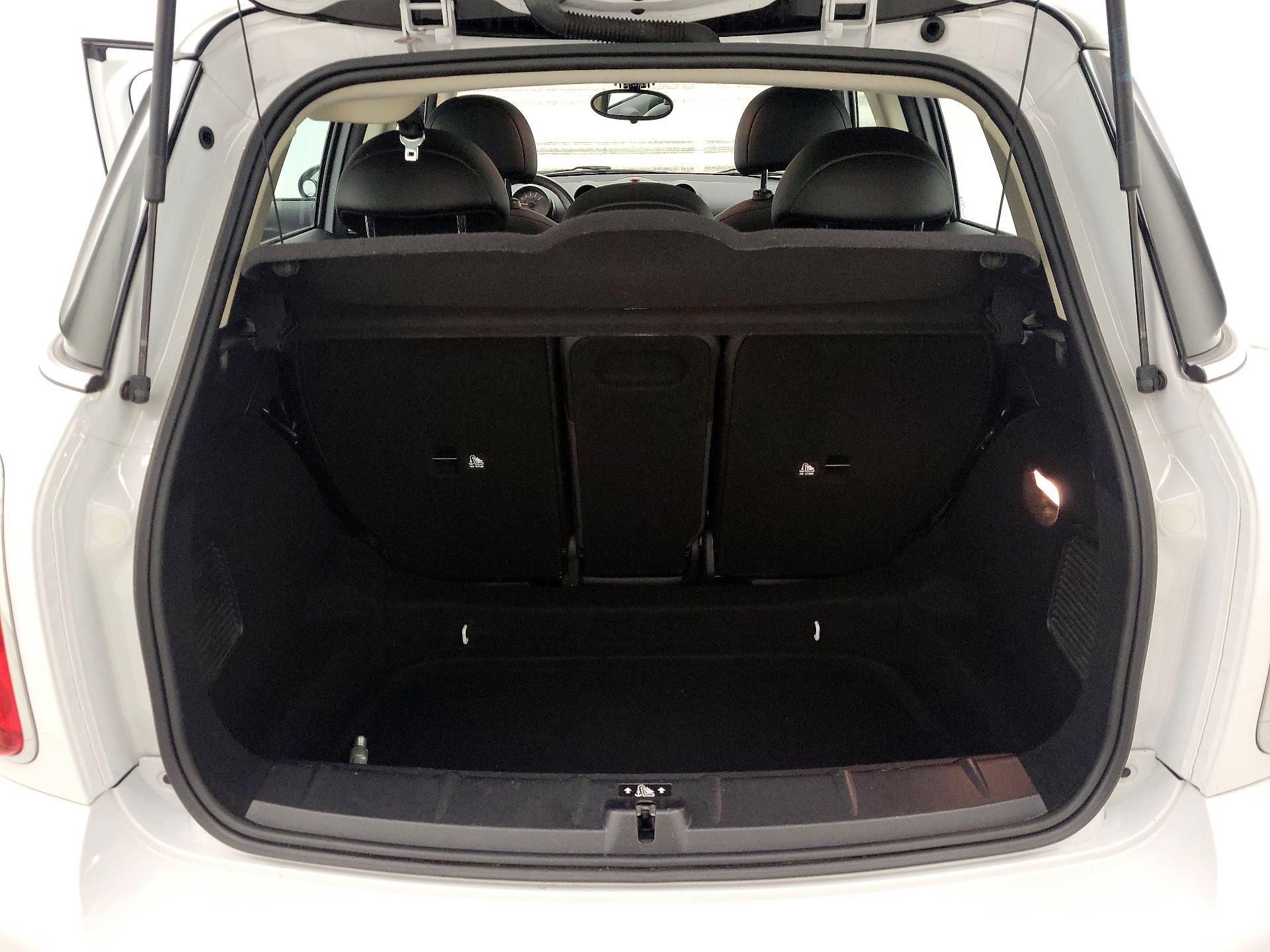 Thumbnail: 2015 MINI Cooper Countryman - 19