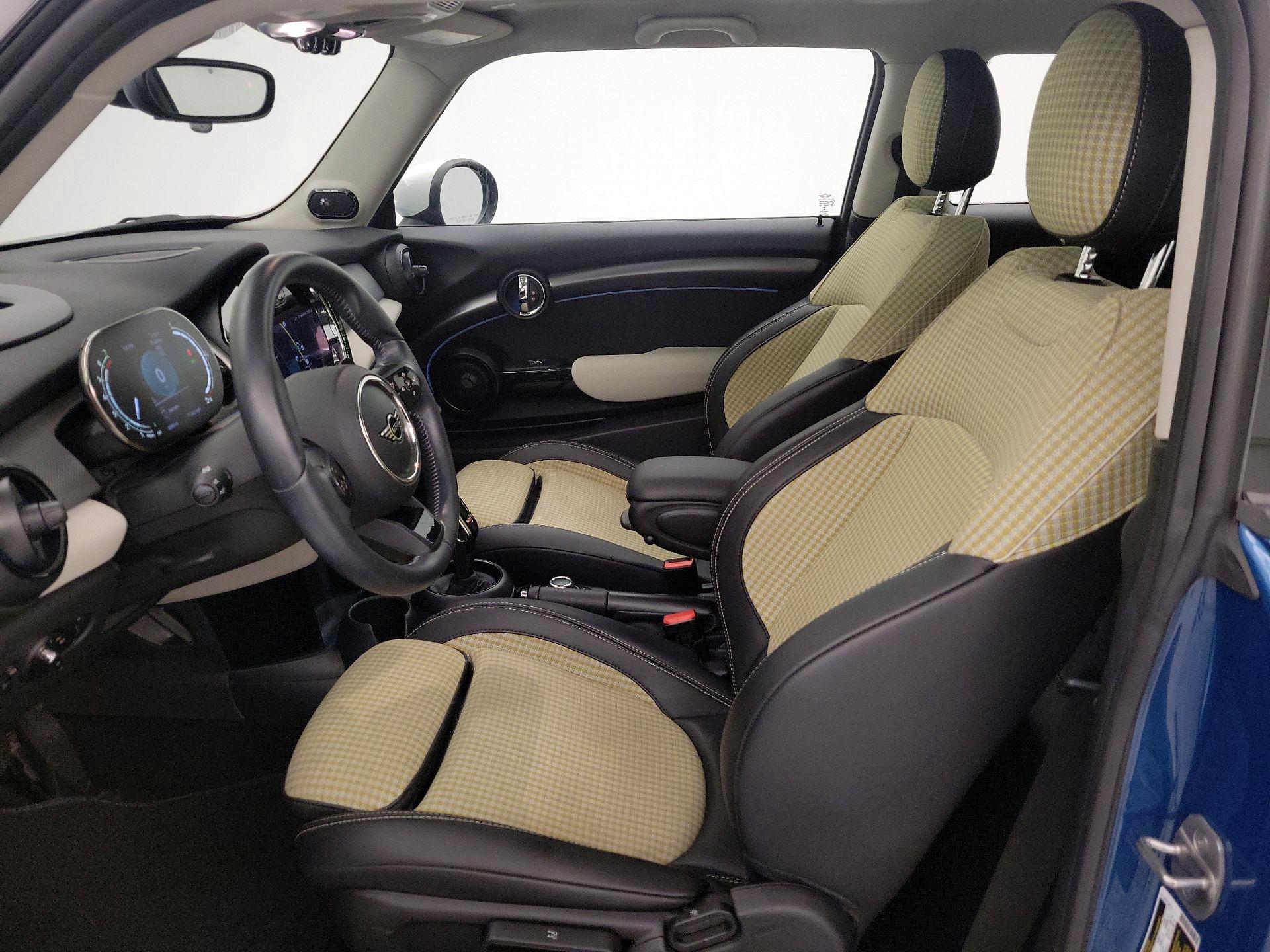 Thumbnail: 2023 MINI Cooper Hardtop - 9