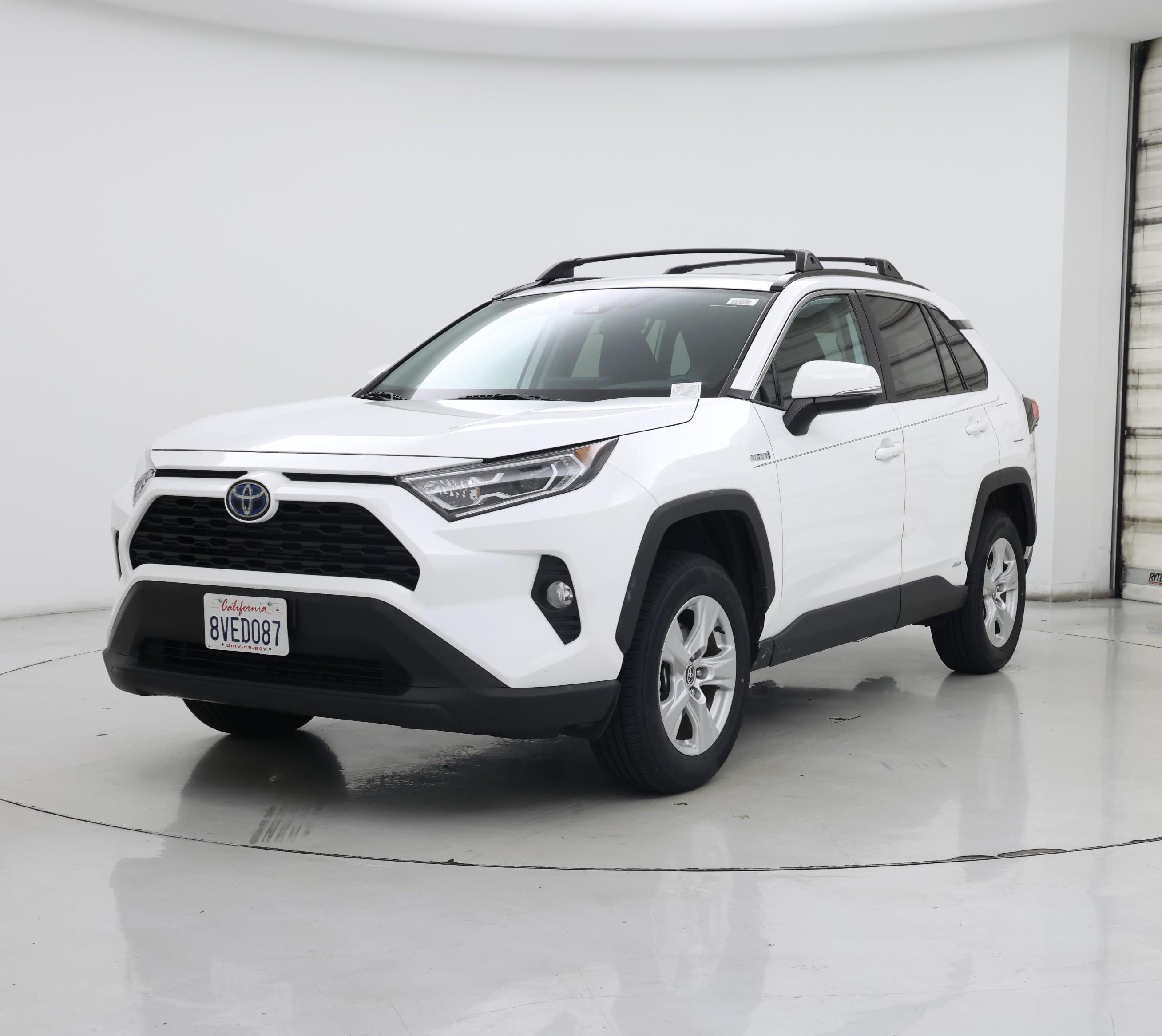 Thumbnail: 2021 Toyota RAV4 - 4