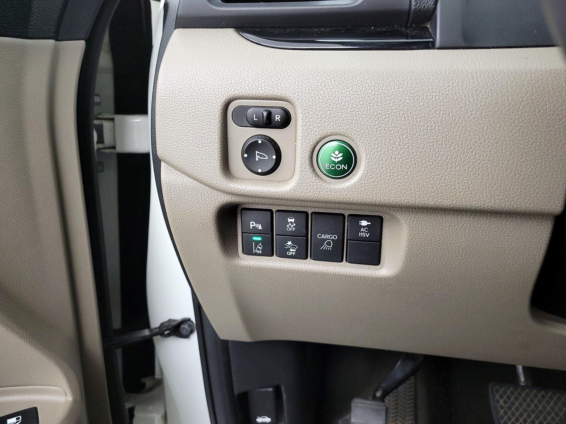Thumbnail: 2019 Honda Ridgeline - 13