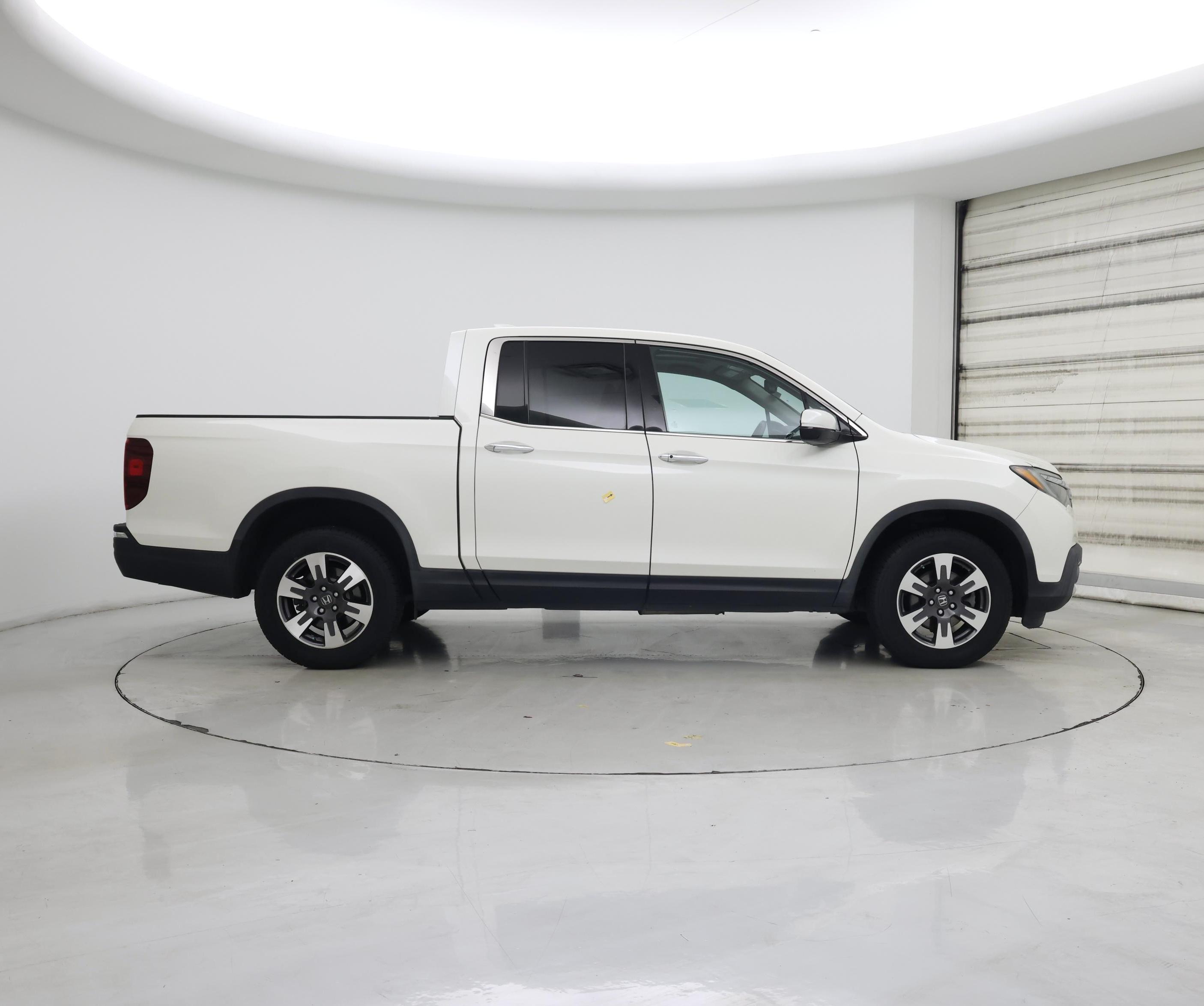 Thumbnail: 2019 Honda Ridgeline - 7