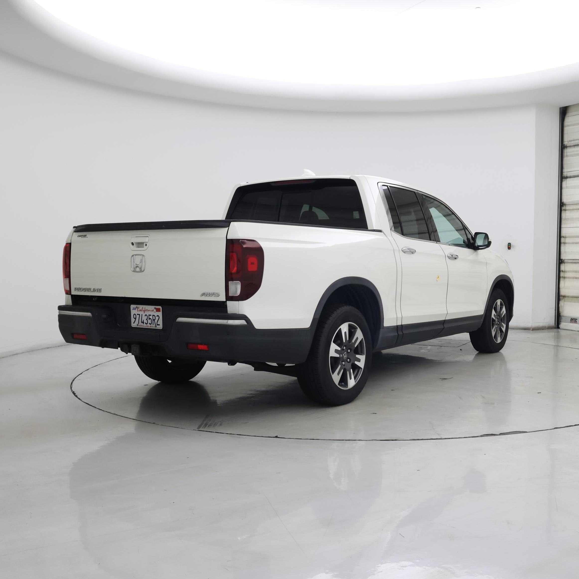 Thumbnail: 2019 Honda Ridgeline - 8