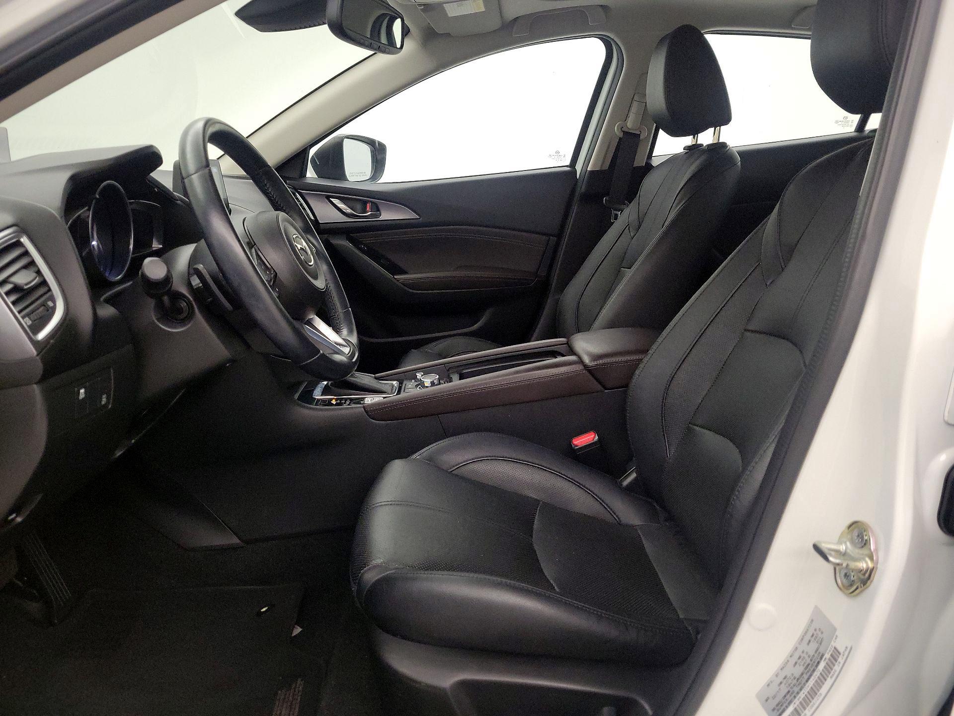 Thumbnail: 2017 Mazda Mazda3 - 11