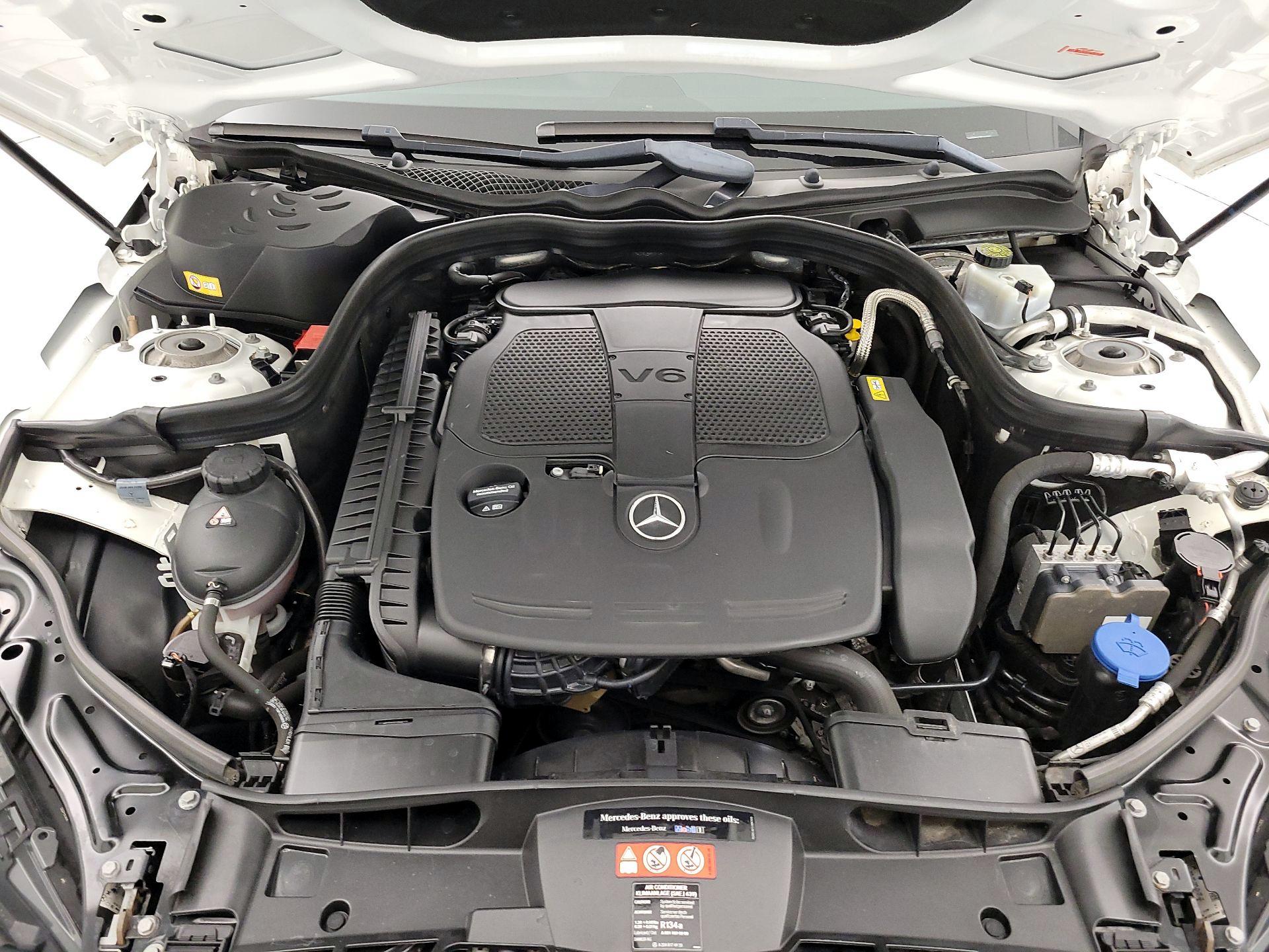 Thumbnail: 2016 Mercedes-Benz E-Class - 19