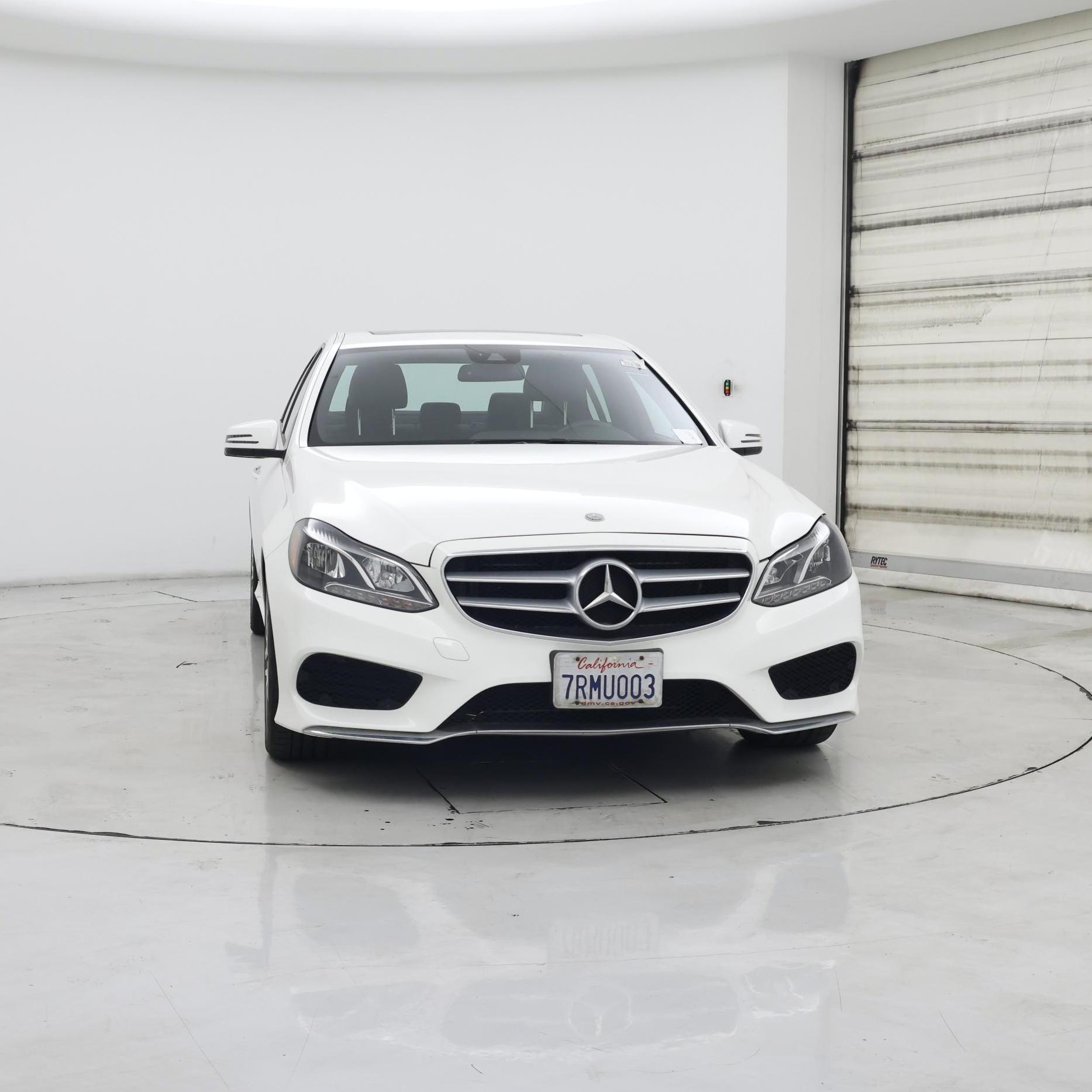 Thumbnail: 2016 Mercedes-Benz E-Class - 5