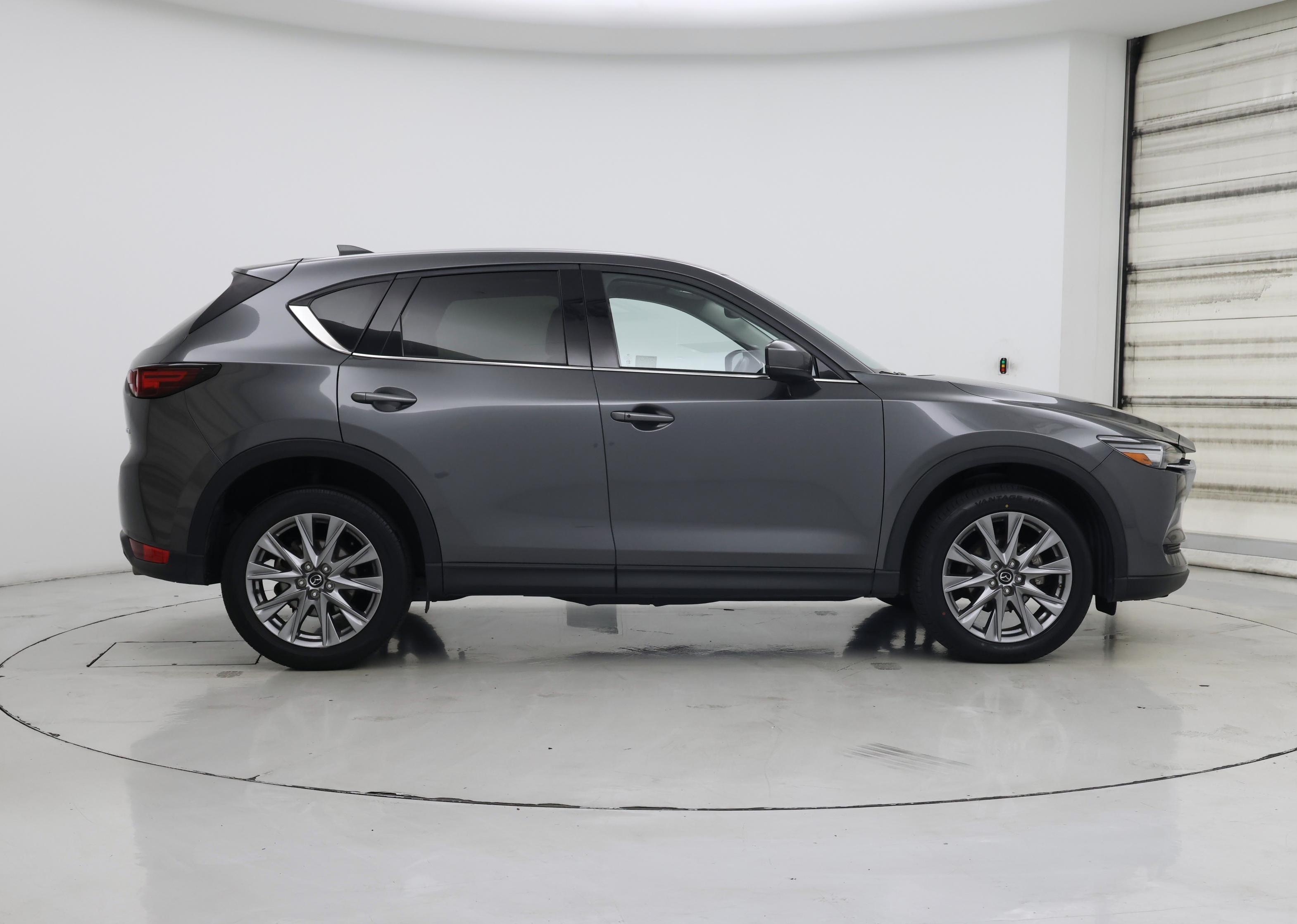 Thumbnail: 2021 Mazda CX-5 - 7