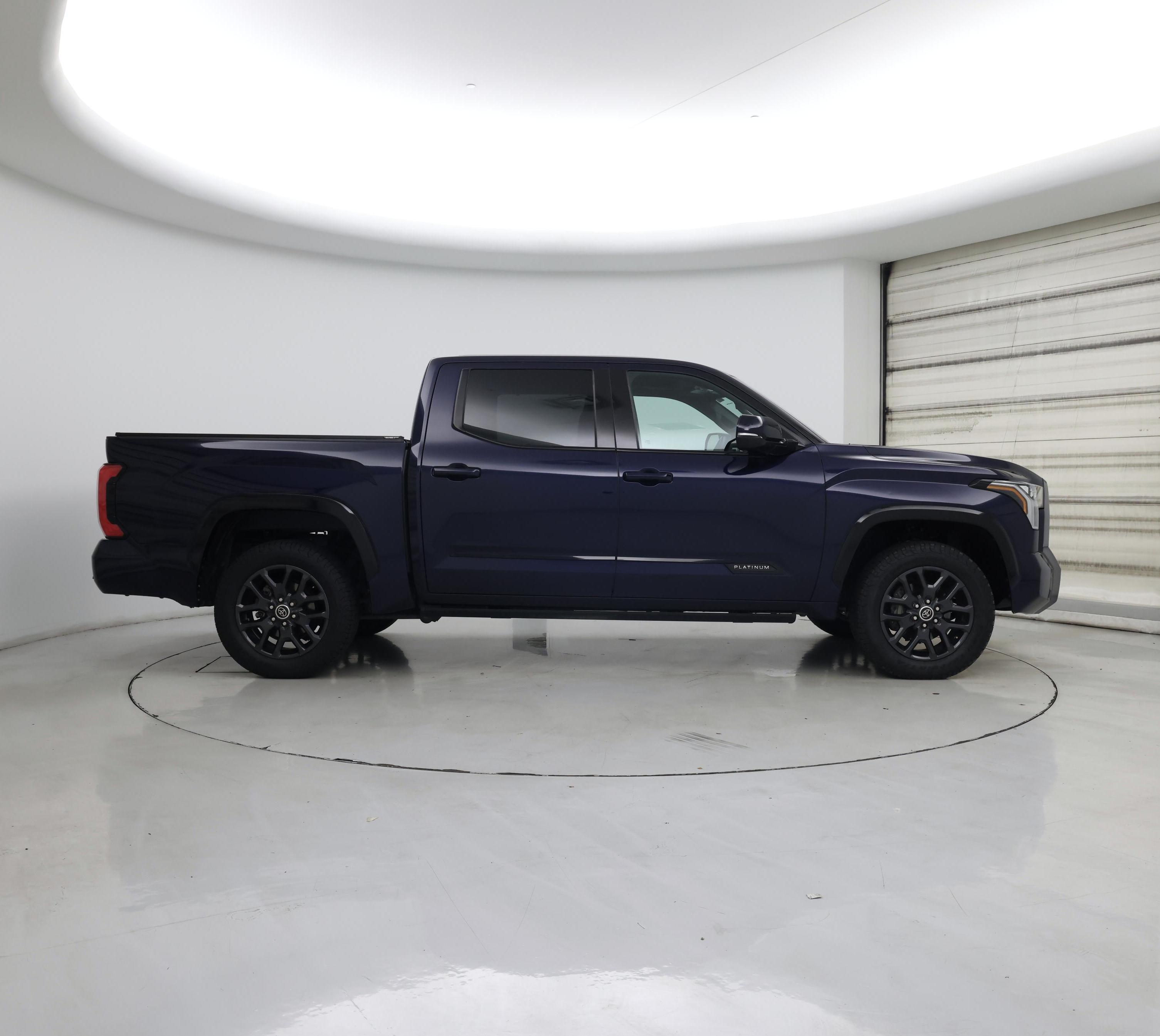Thumbnail: 2023 Toyota Tundra - 7