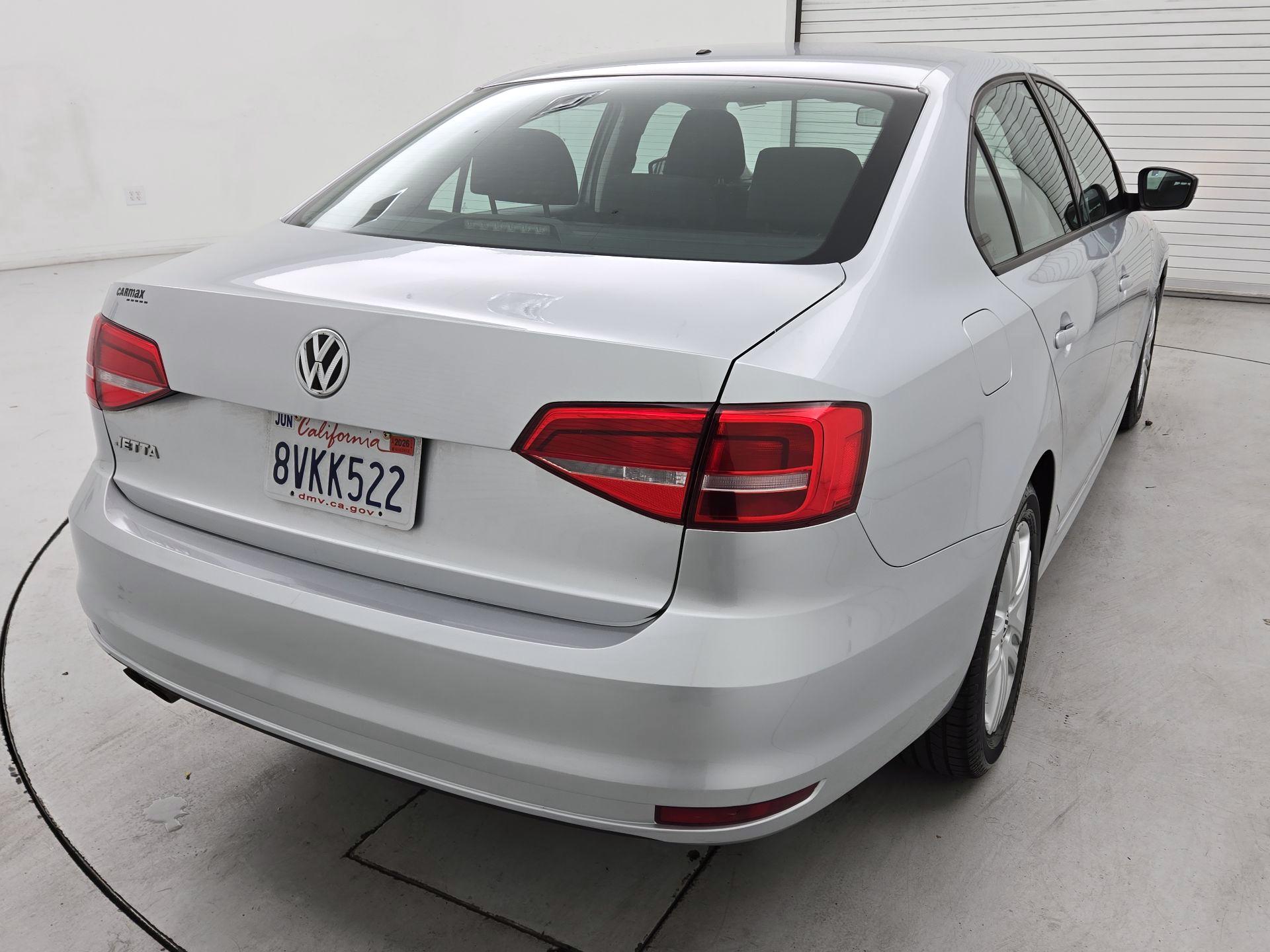 Thumbnail: 2015 Volkswagen Jetta - 5