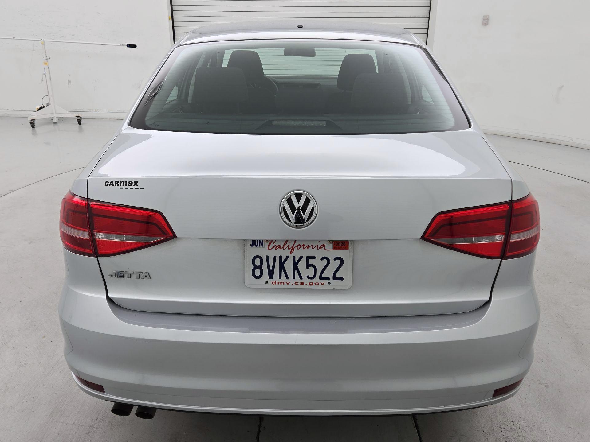 Thumbnail: 2015 Volkswagen Jetta - 6