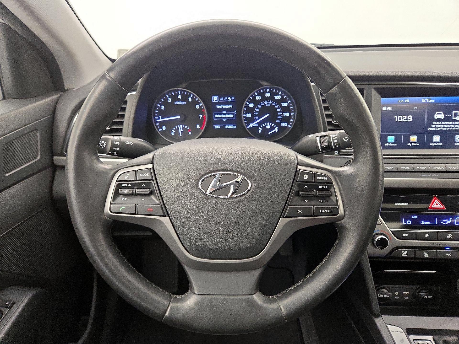 Thumbnail: 2018 Hyundai Elantra - 10