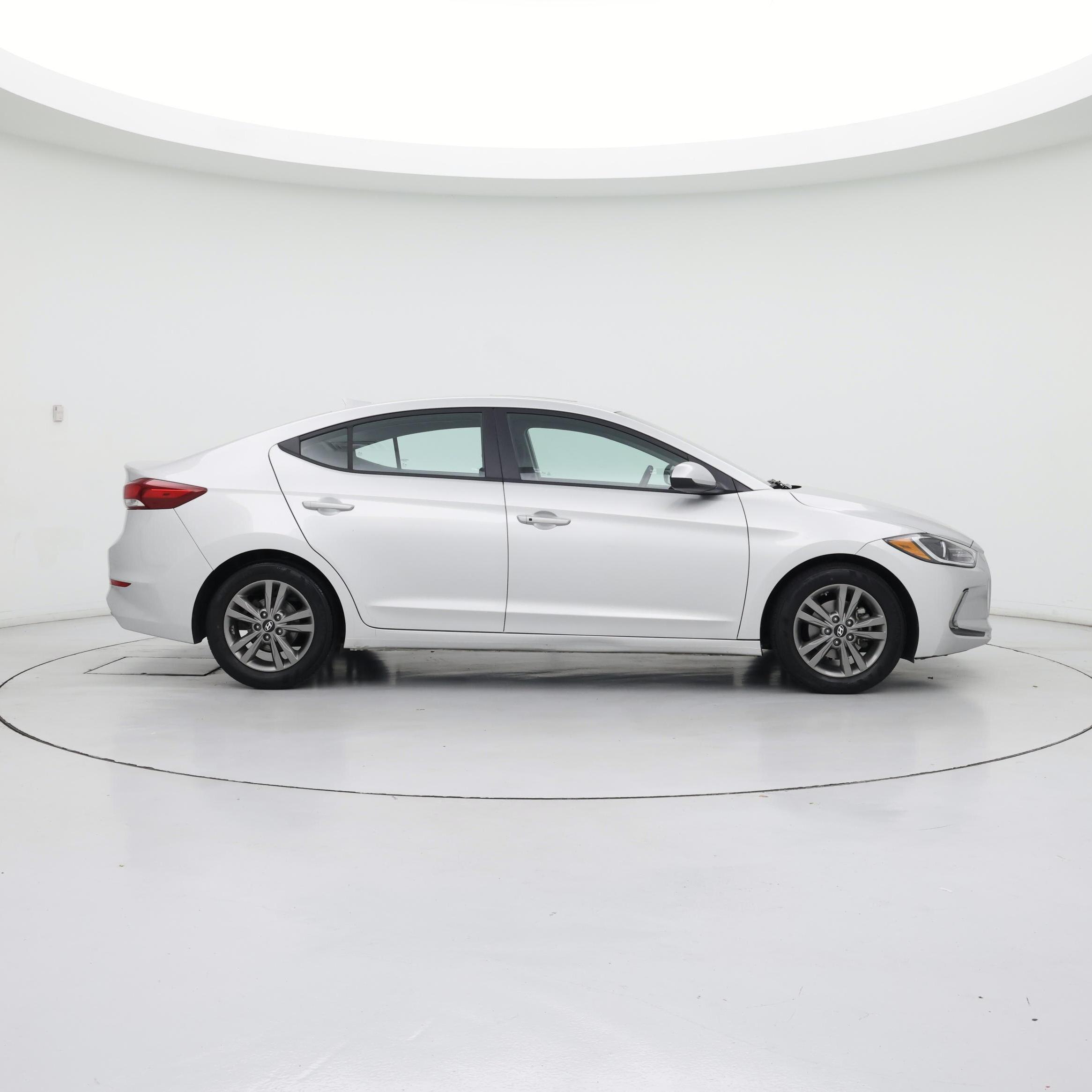 Thumbnail: 2018 Hyundai Elantra - 7