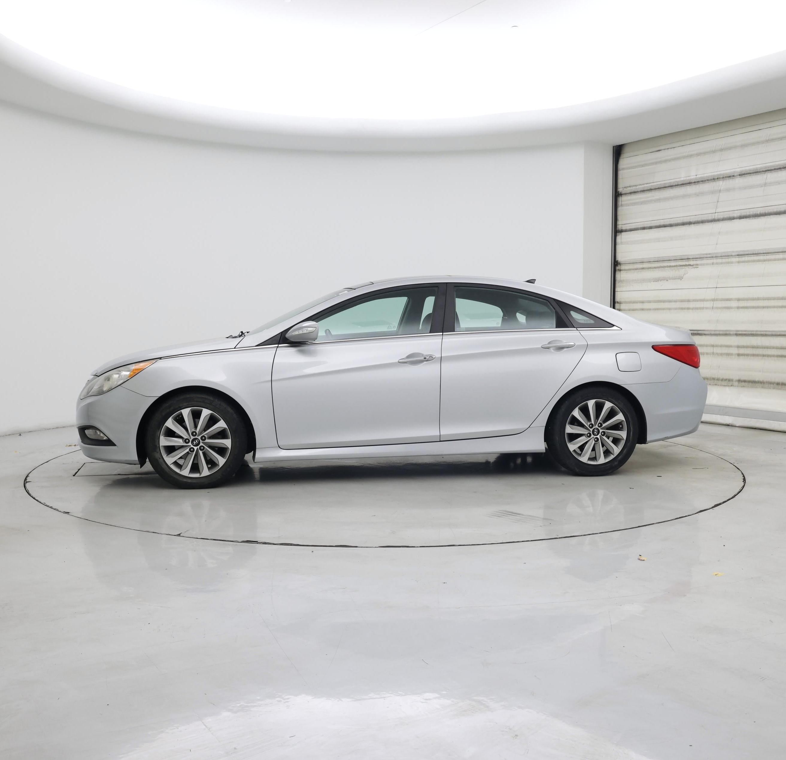 Thumbnail: 2014 Hyundai Sonata - 3