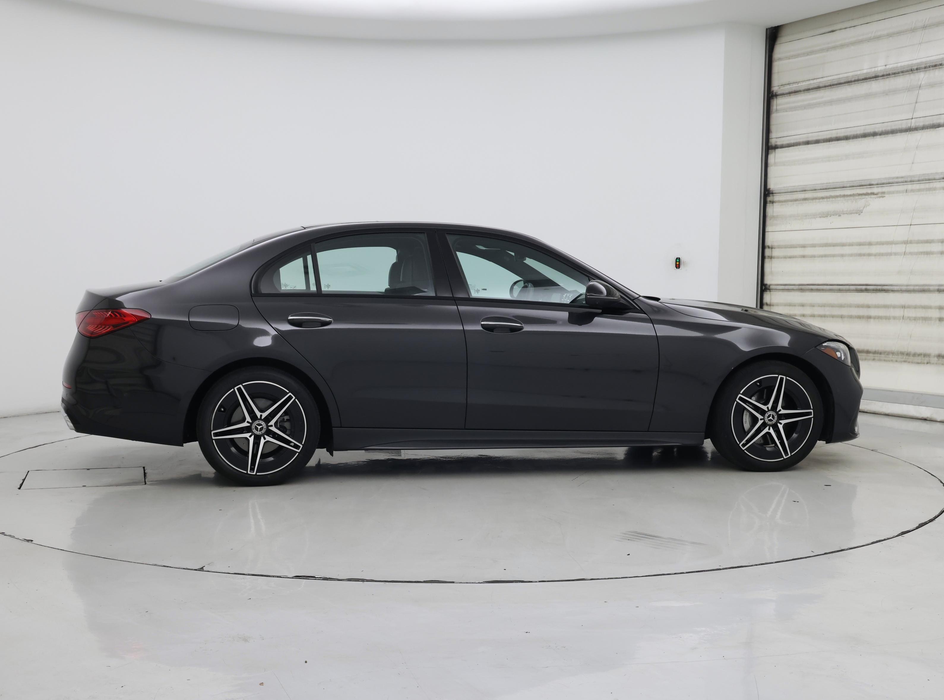 Thumbnail: 2023 Mercedes-Benz C-Class - 7