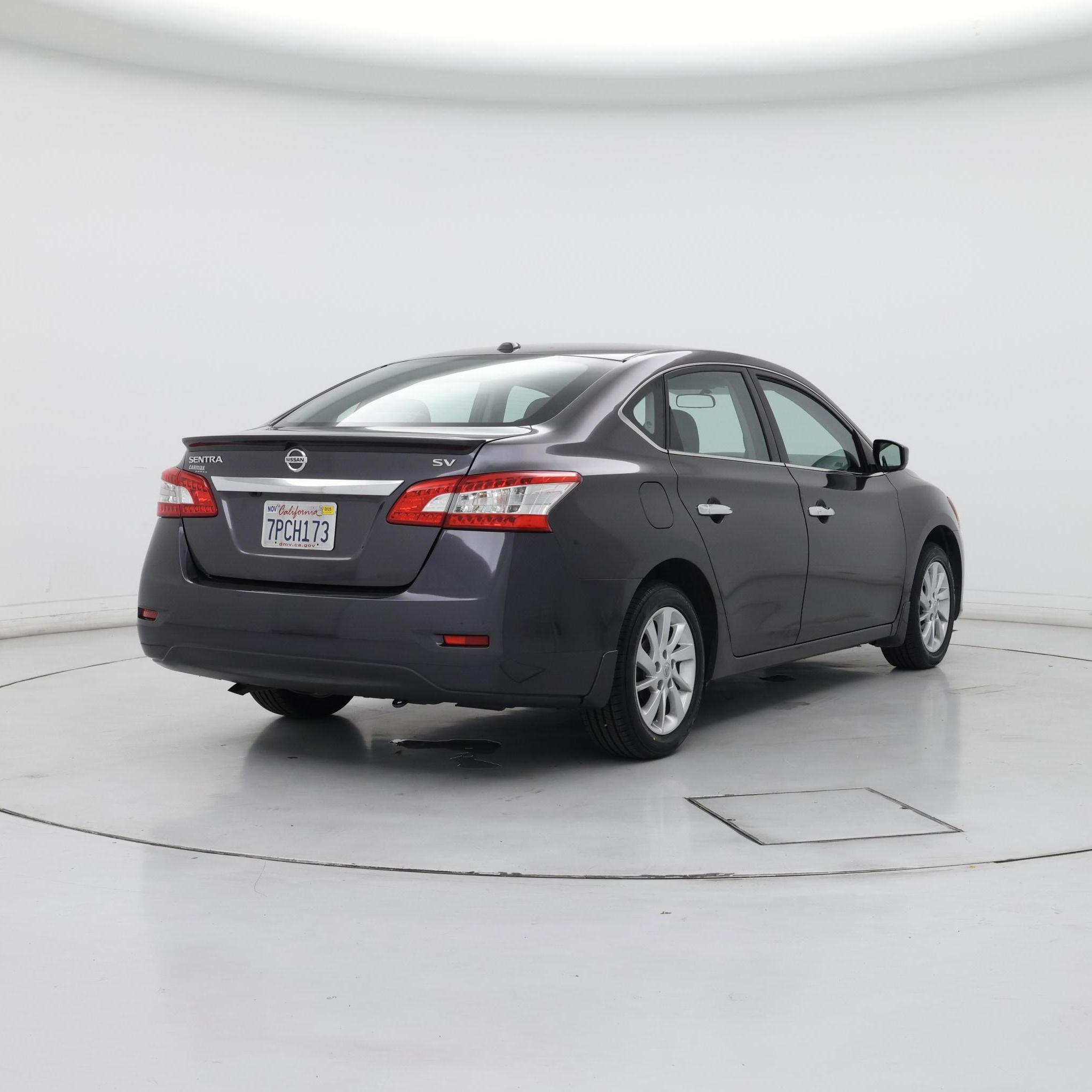 Thumbnail: 2015 Nissan Sentra - 8