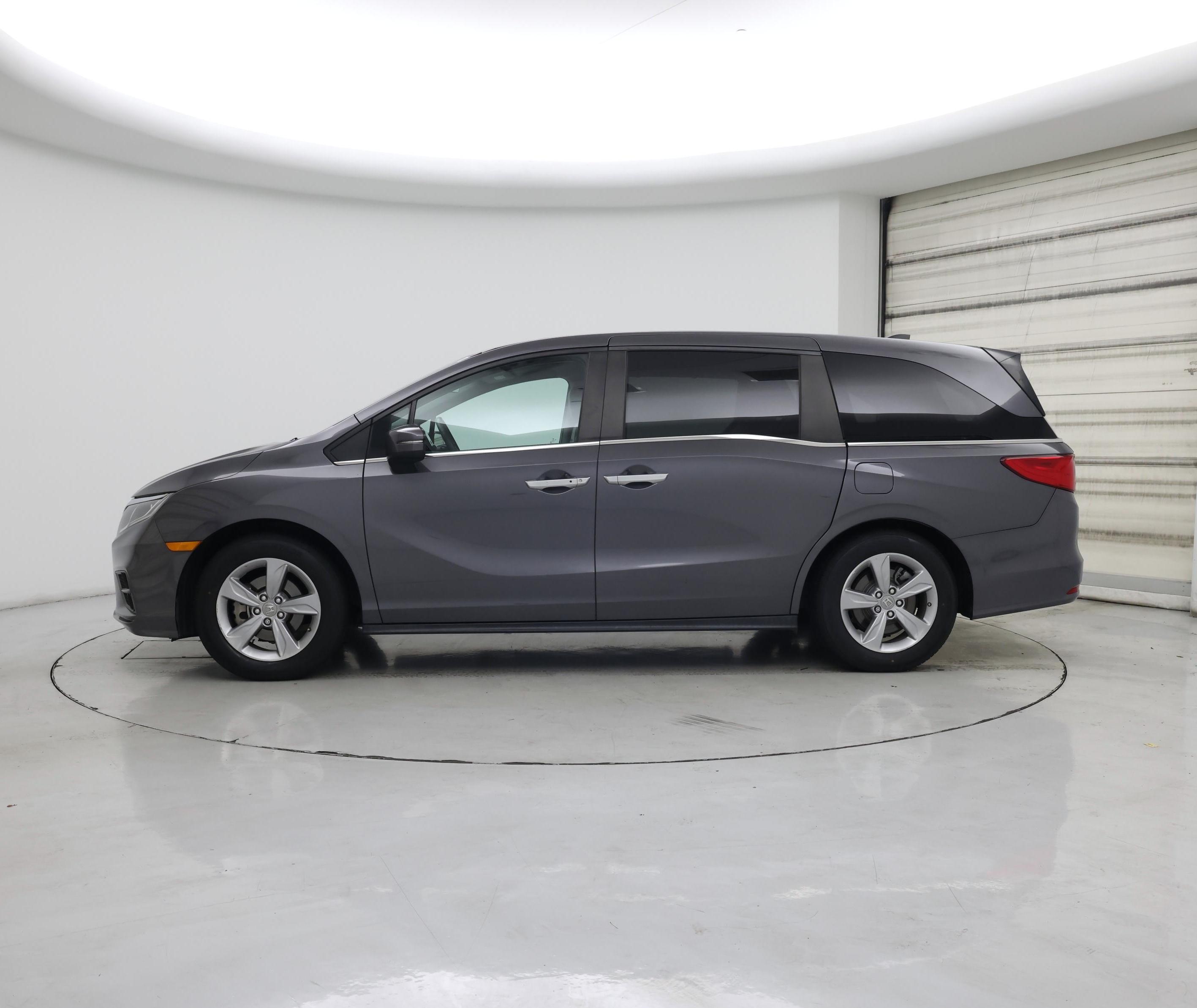 Thumbnail: 2019 Honda Odyssey - 3