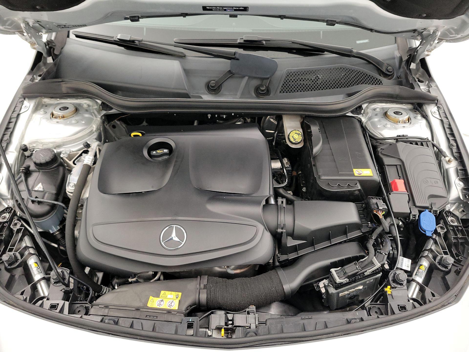 Thumbnail: 2014 Mercedes-Benz CLA - 20