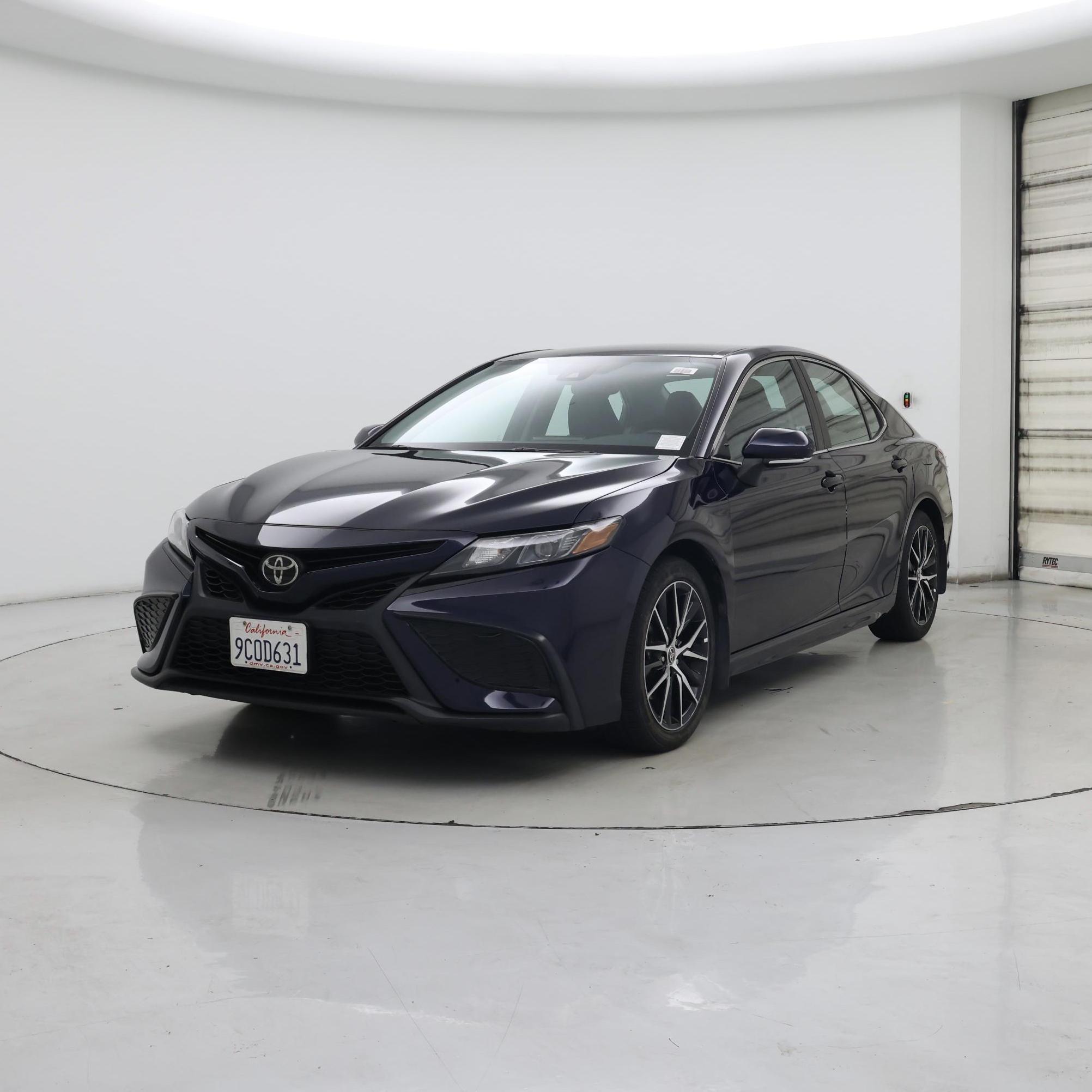Thumbnail: 2022 Toyota Camry - 4