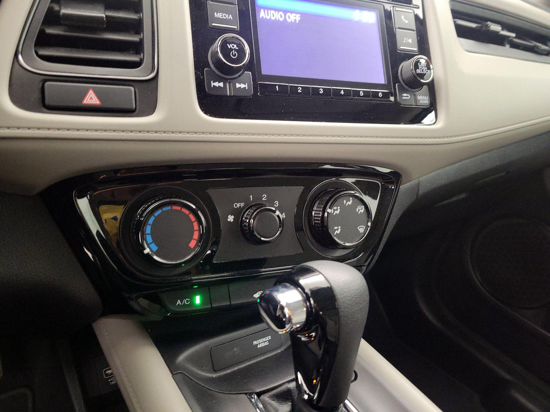 Thumbnail: 2022 Honda HR-V - 16