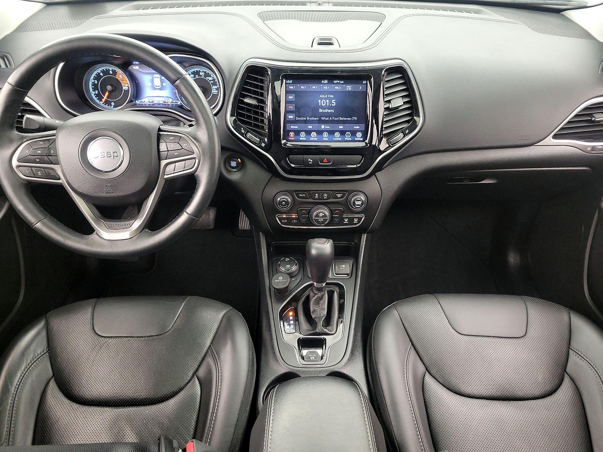 Thumbnail: 2019 Jeep Cherokee - 9