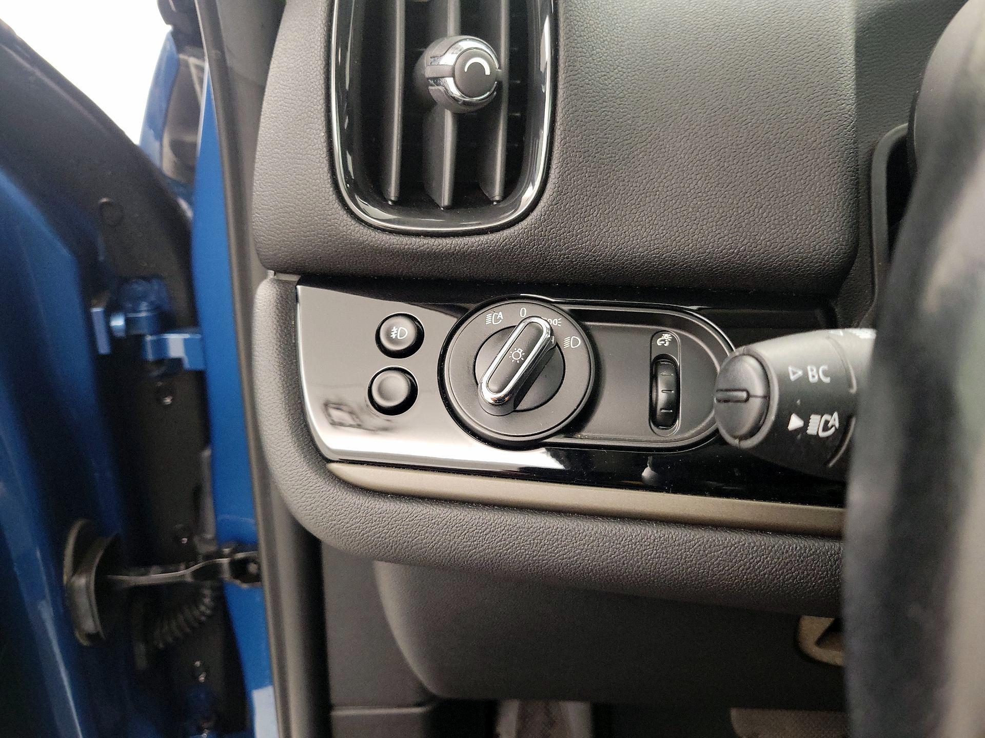 Thumbnail: 2019 MINI Cooper Countryman - 11