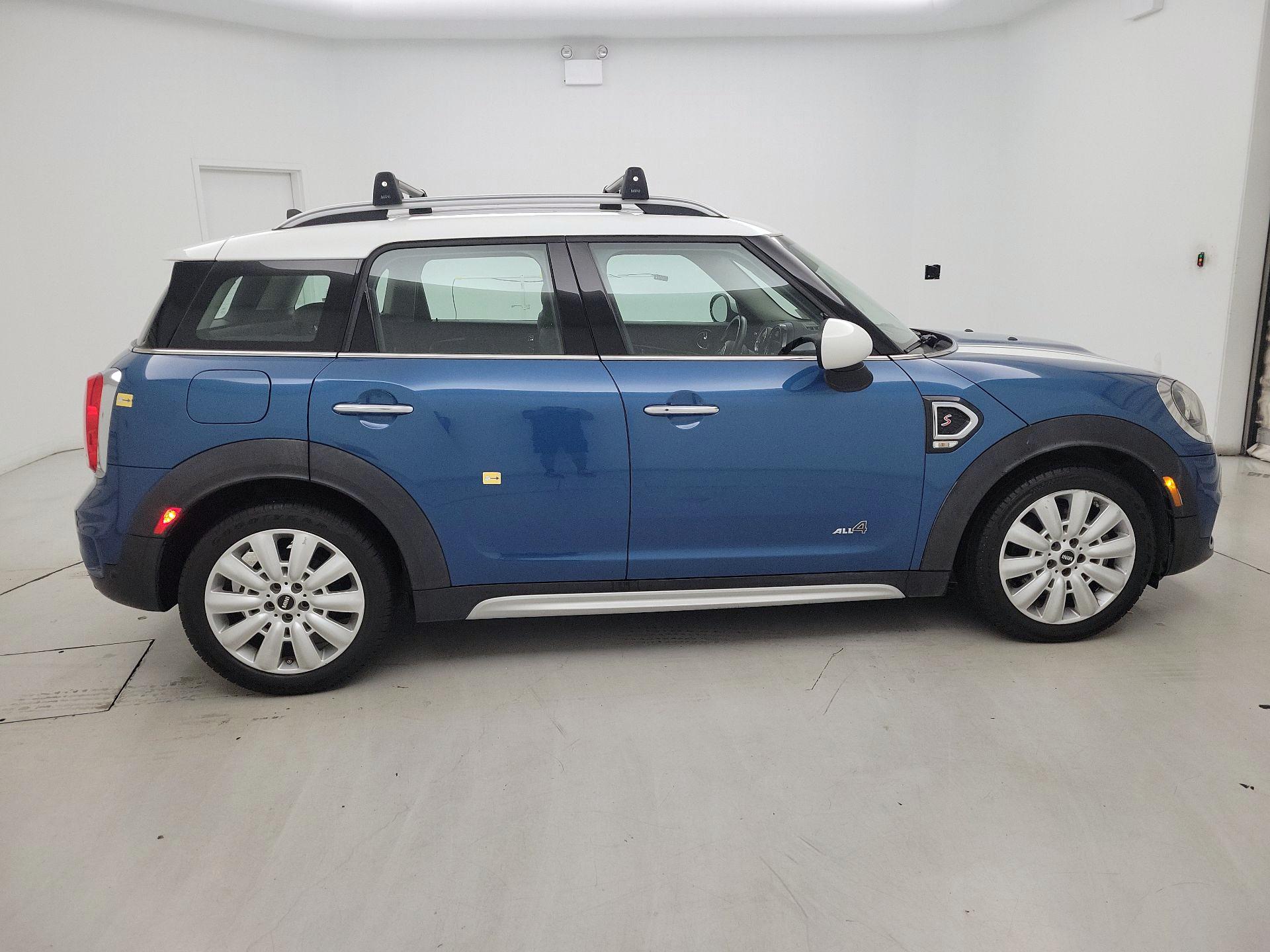 Thumbnail: 2019 MINI Cooper Countryman - 4