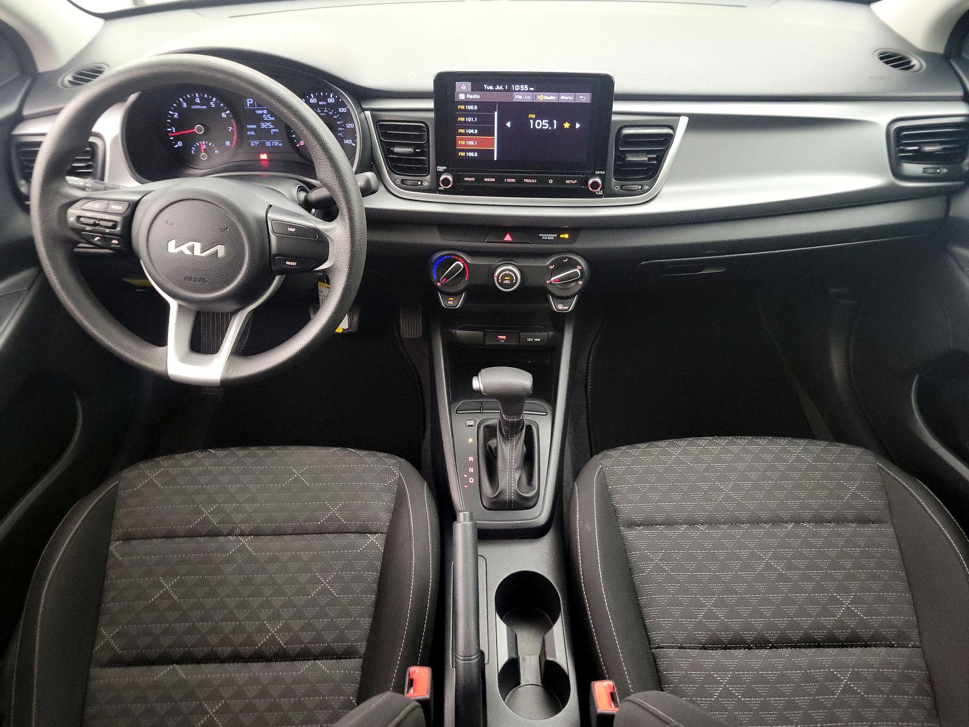 Thumbnail: 2022 Kia Rio - 9