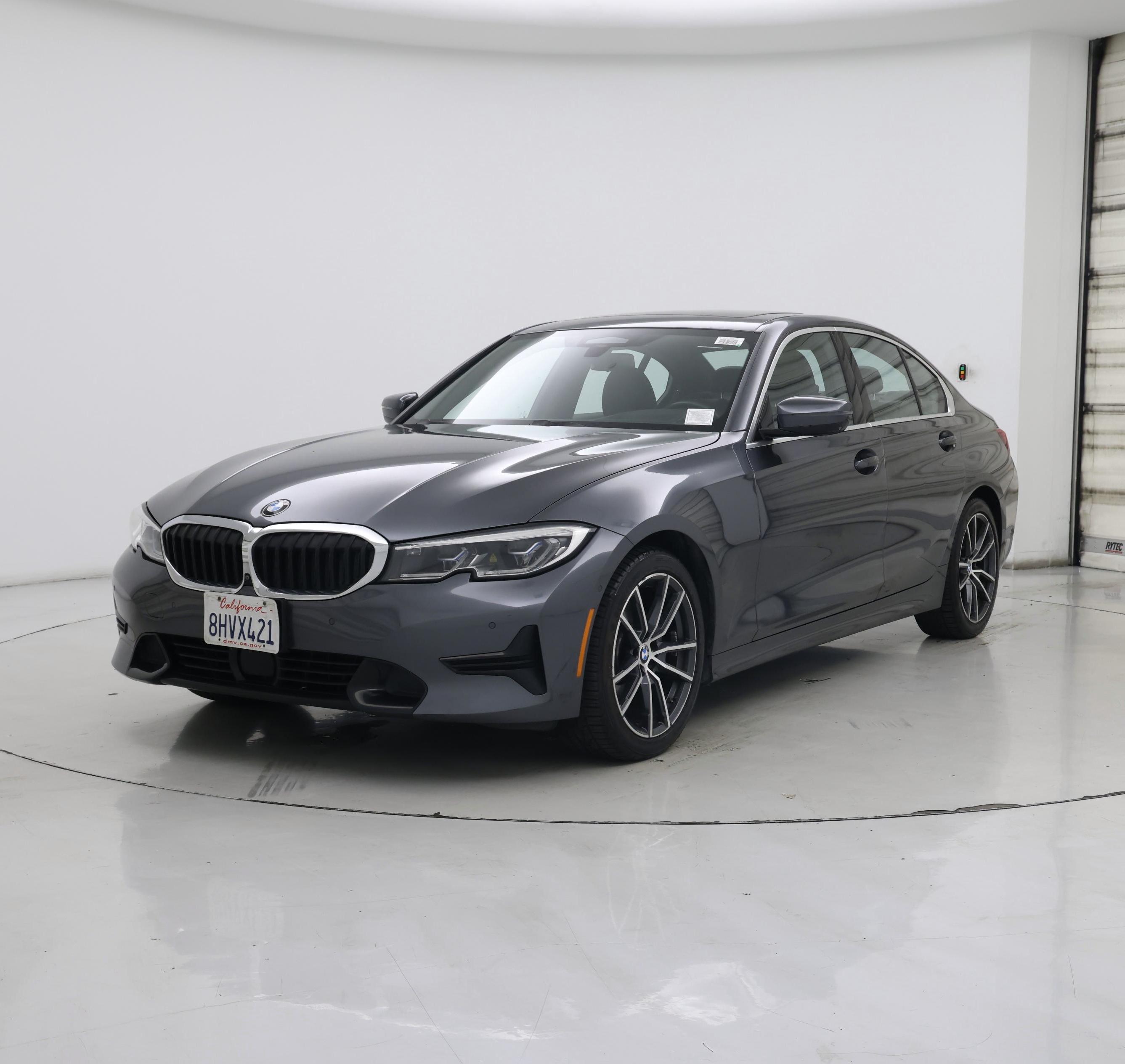 Thumbnail: 2019 BMW 3 Series - 4