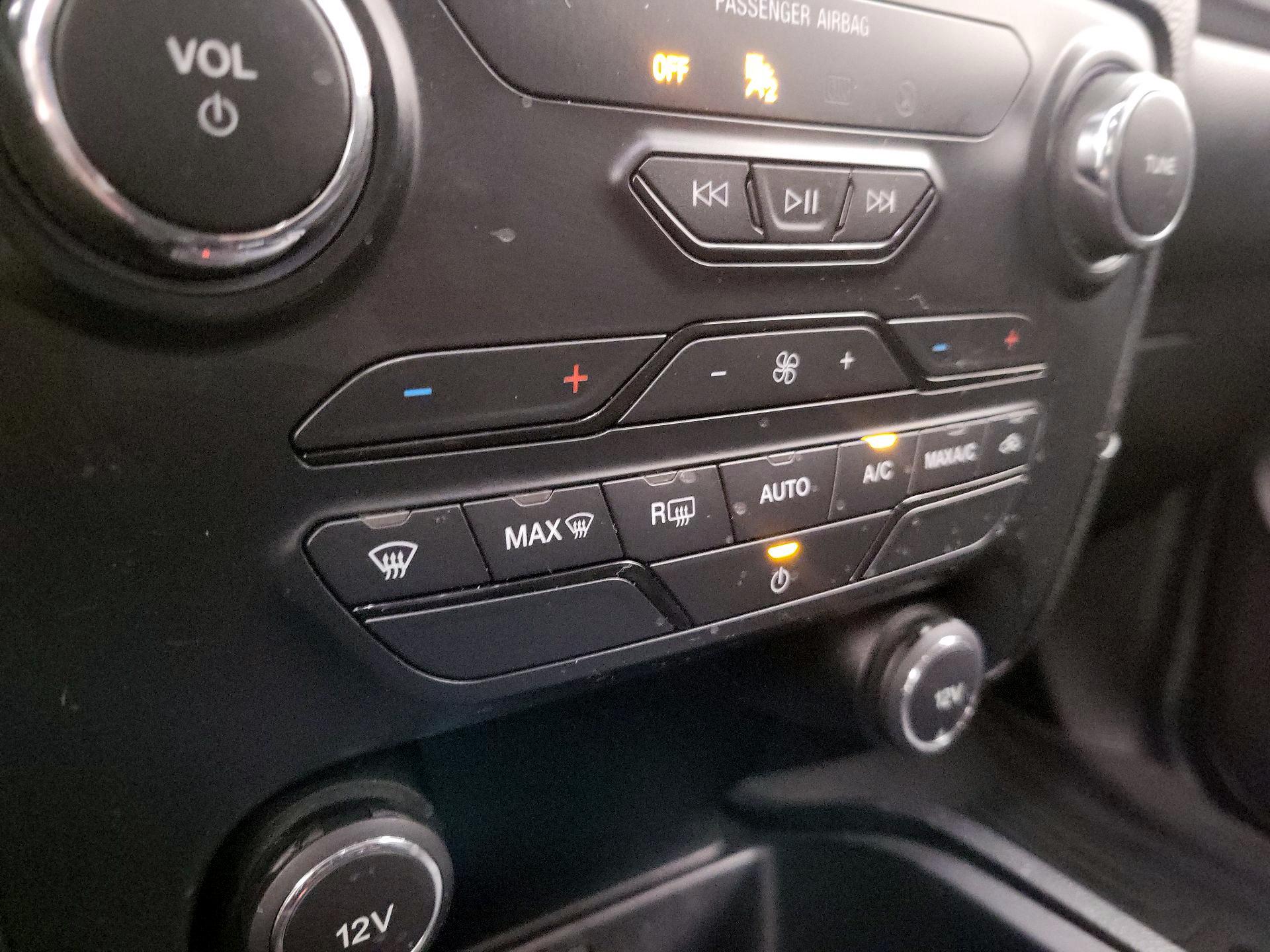 Thumbnail: 2019 Ford Ranger - 16