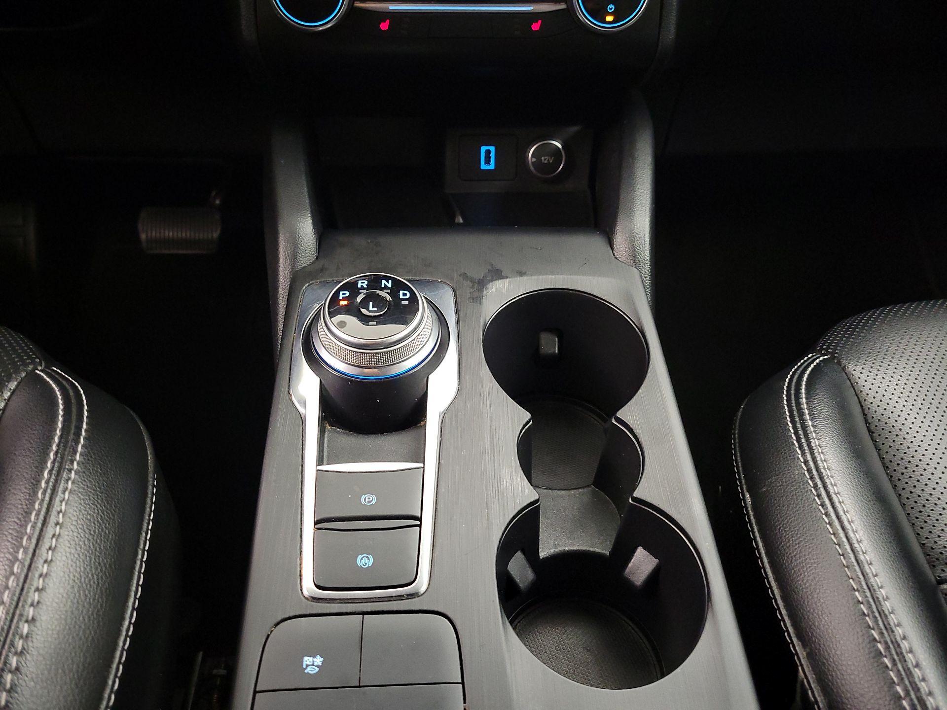 Thumbnail: 2020 Ford Escape - 18