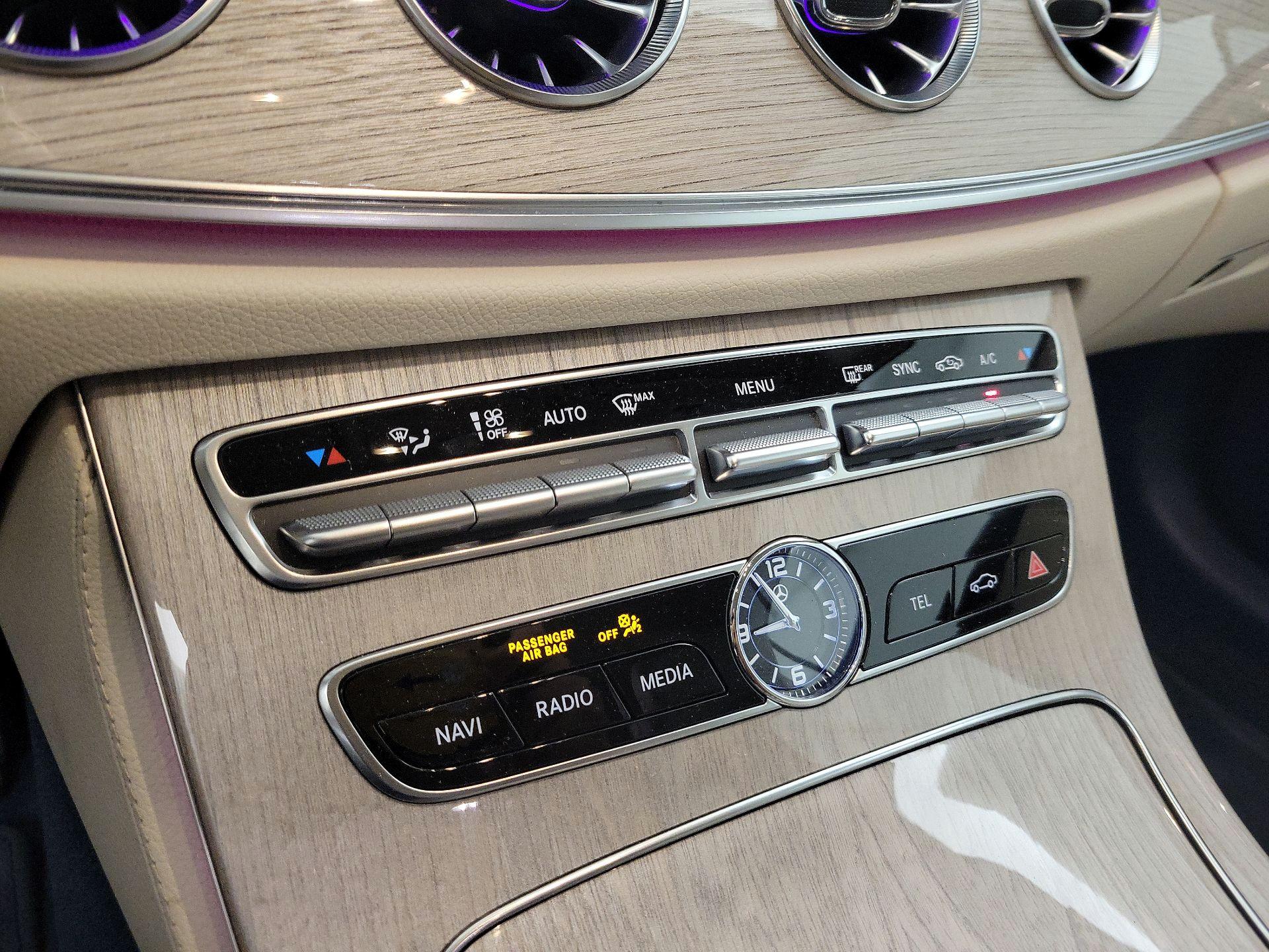 Thumbnail: 2019 Mercedes-Benz E-Class - 17