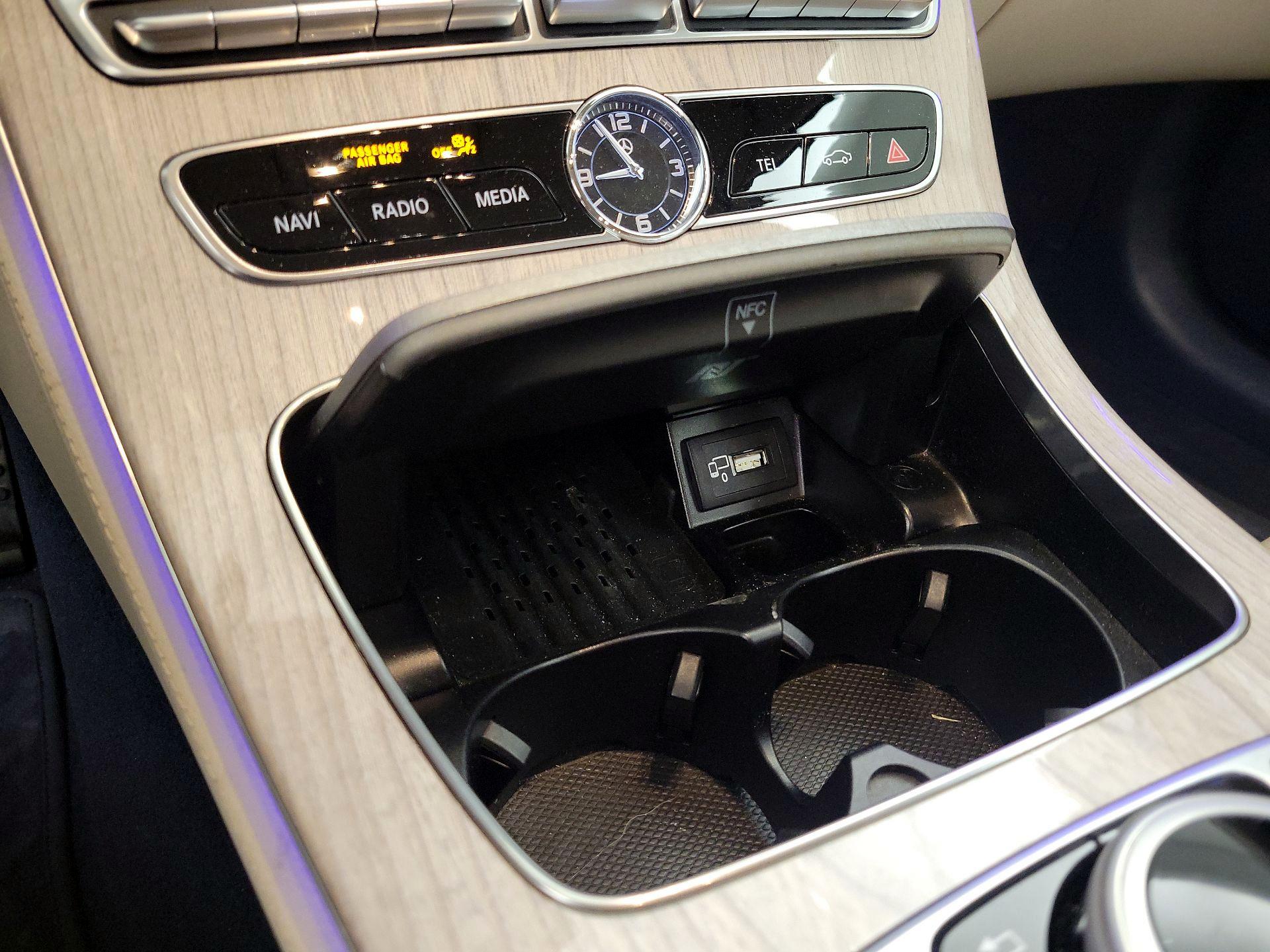Thumbnail: 2019 Mercedes-Benz E-Class - 19